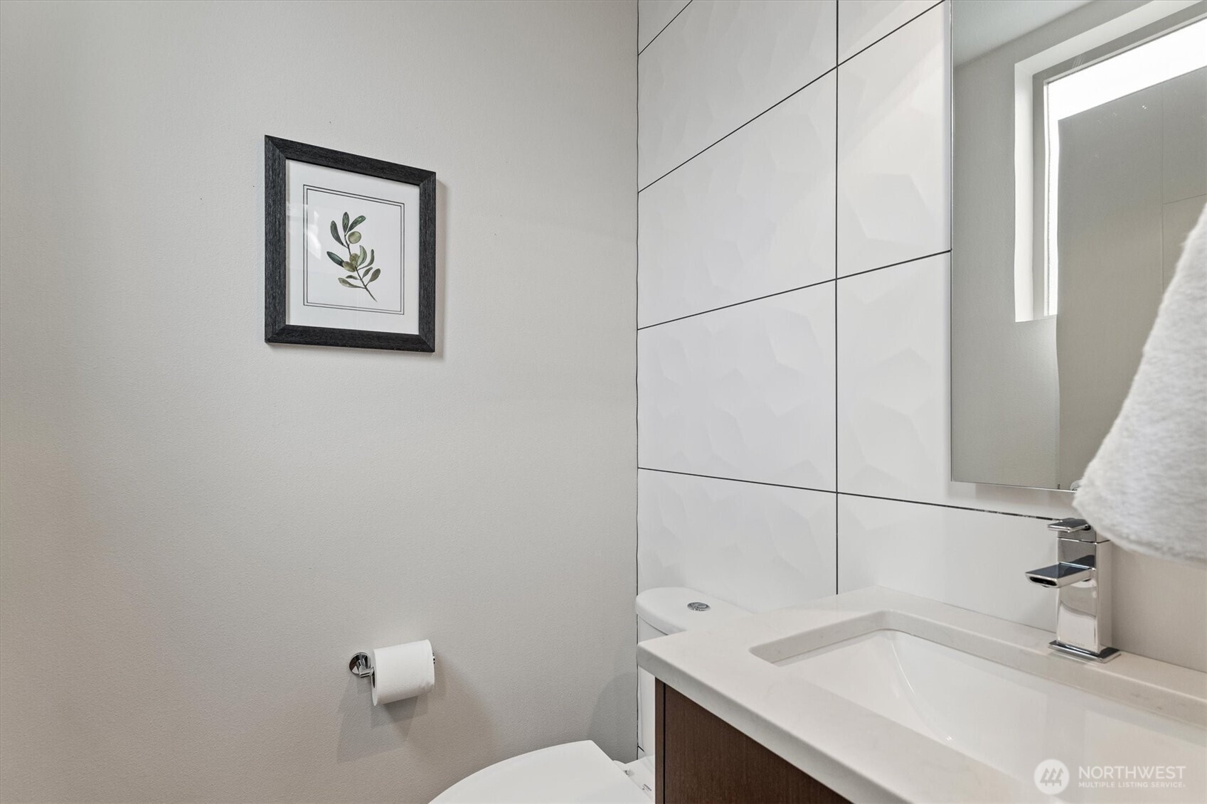 12004 40th Avenue NE