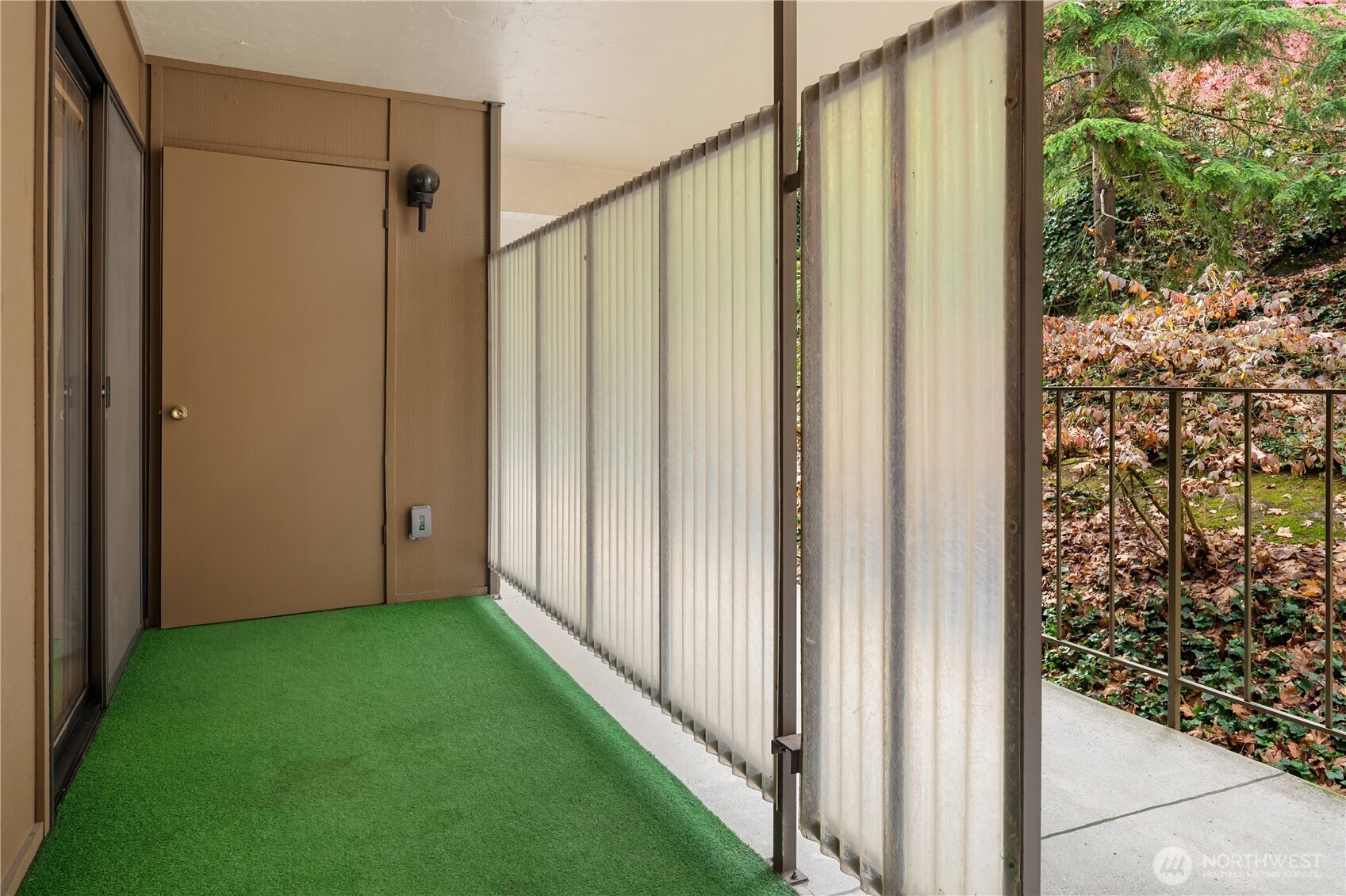 1301 Harbor Avenue SW Unit: 211