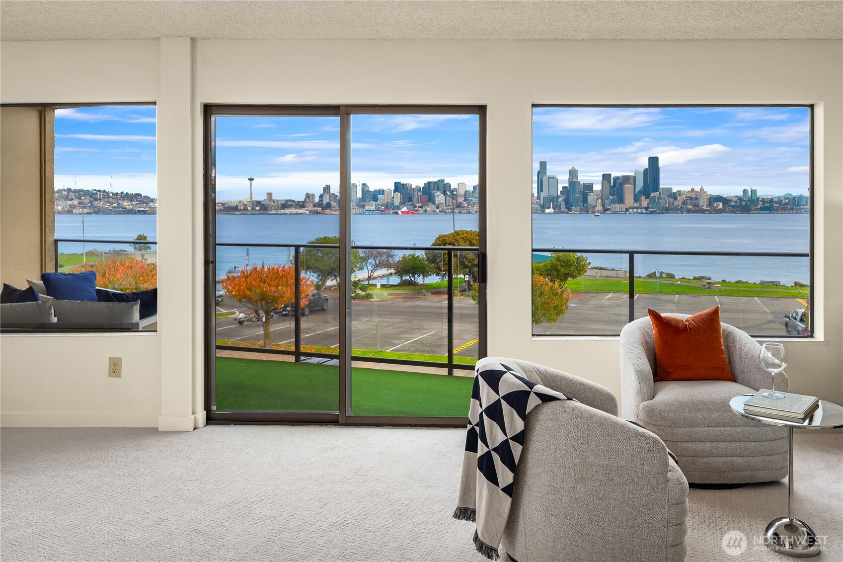 1301 Harbor Avenue SW Unit: 211