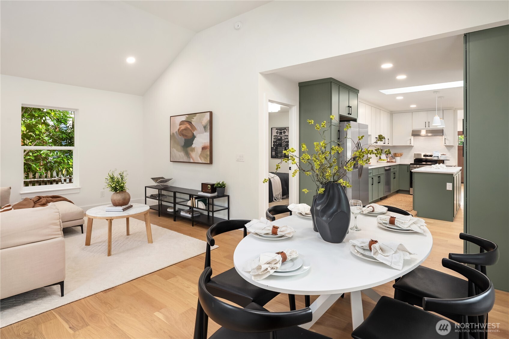 4706 SW Othello Street