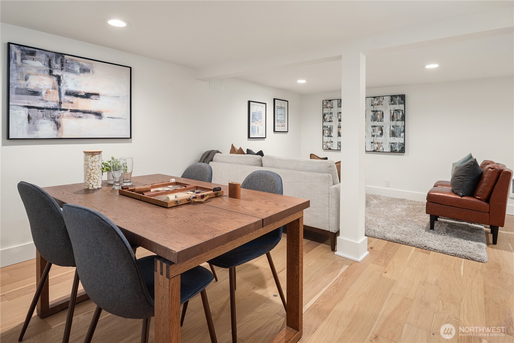 4706 SW Othello Street