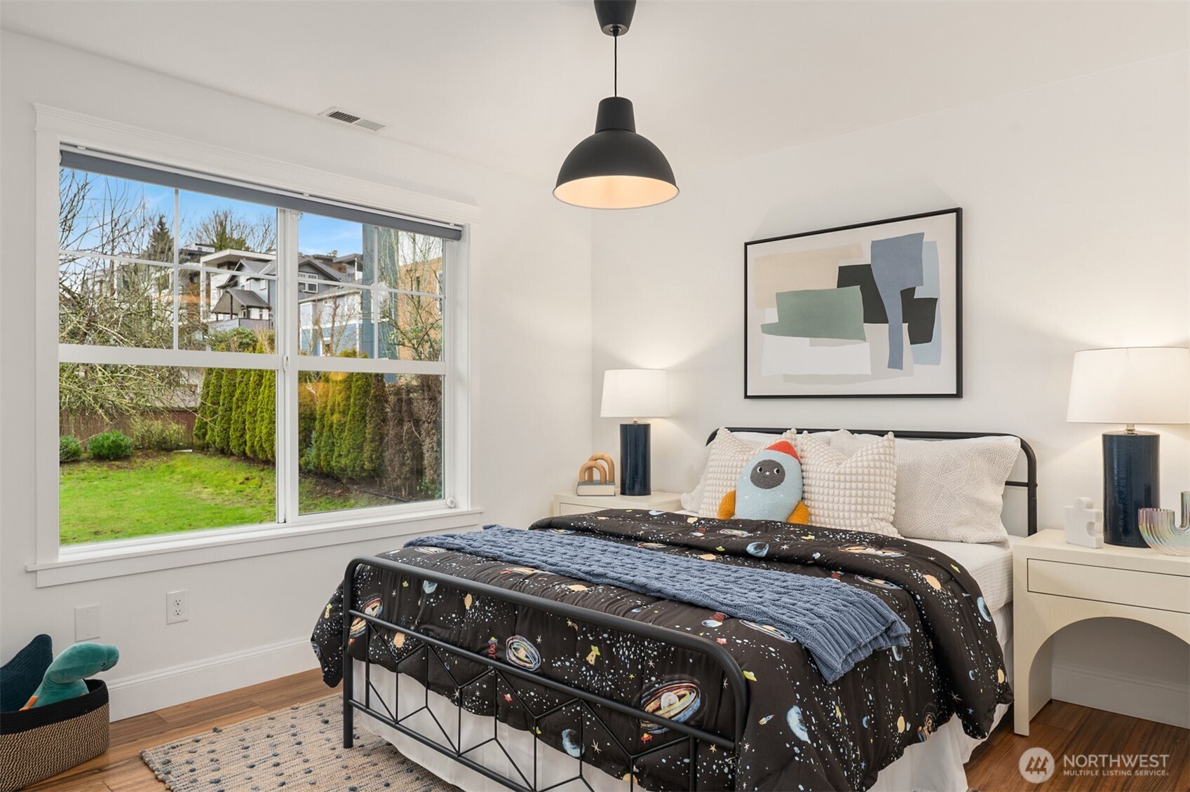 1809 Martin Luther King Jr Way