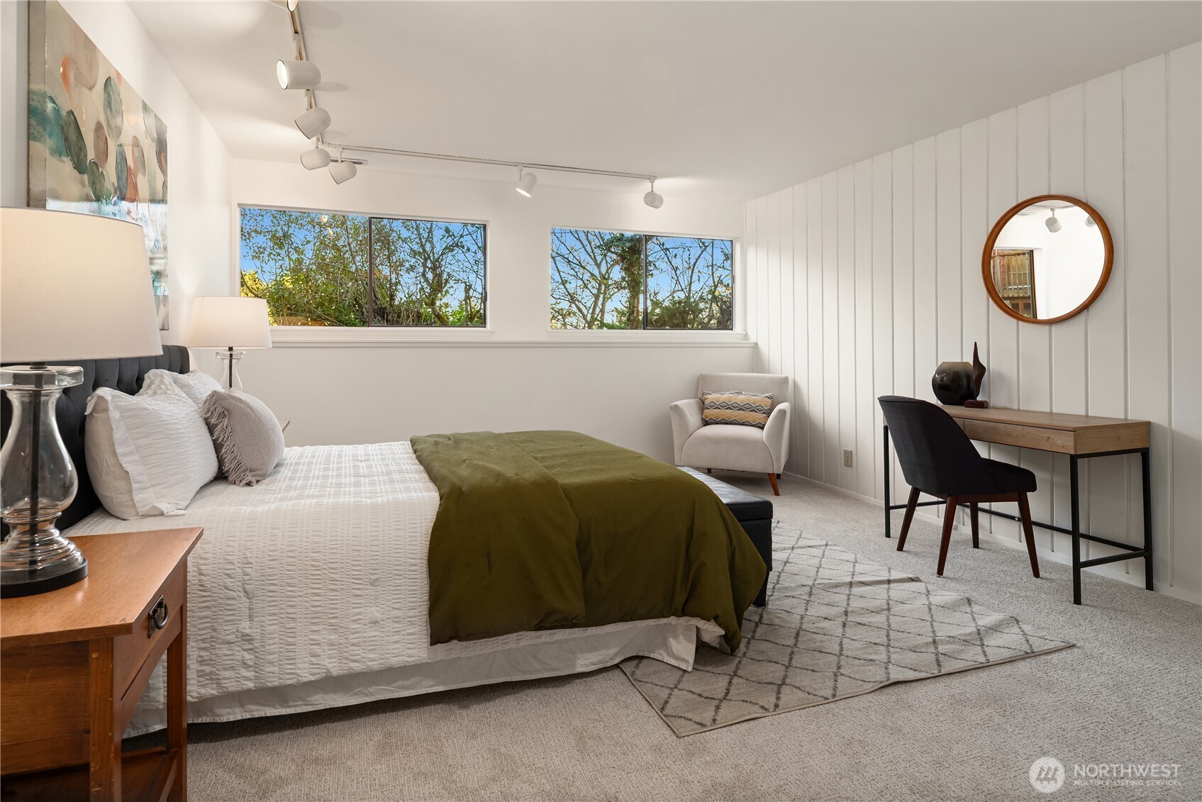 18504 55th Avenue NE