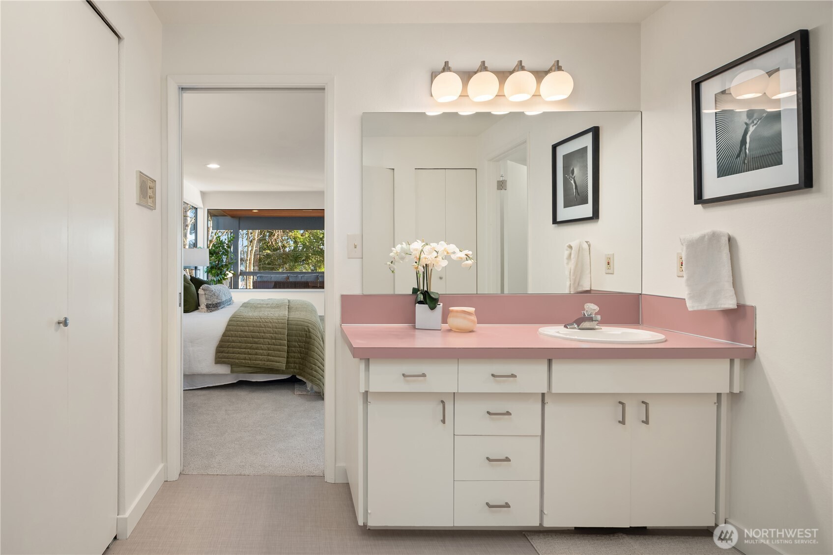 18504 55th Avenue NE