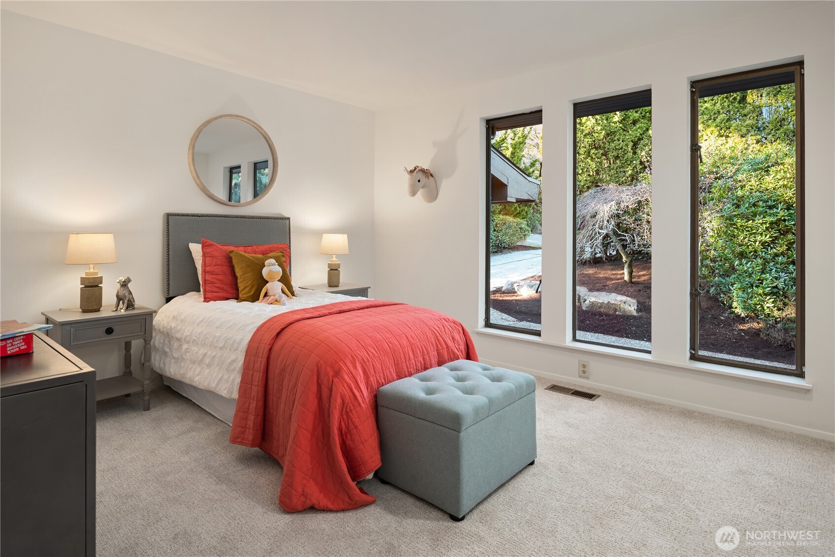 18504 55th Avenue NE