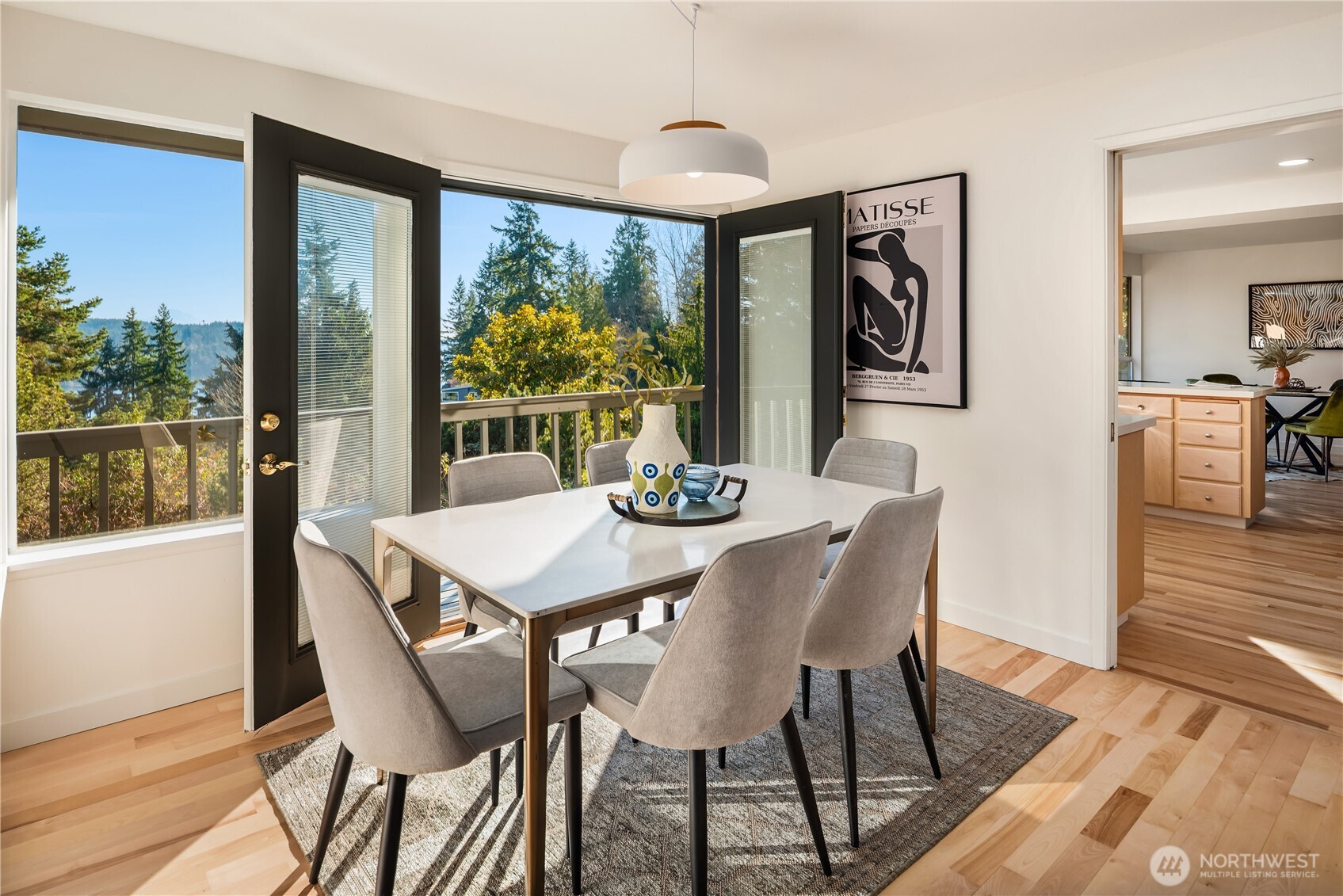 18504 55th Avenue NE