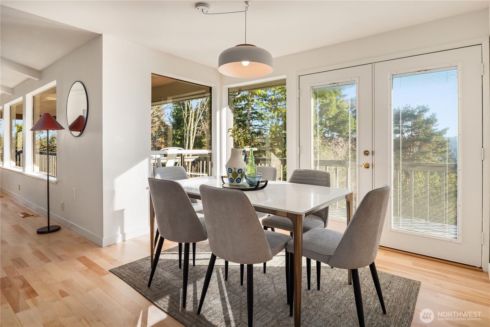 18504 55th Avenue NE