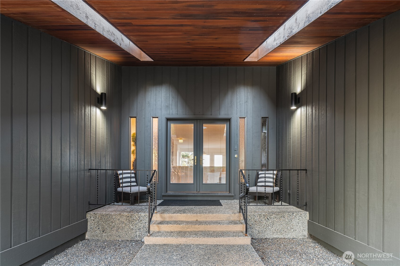 18504 55th Avenue NE