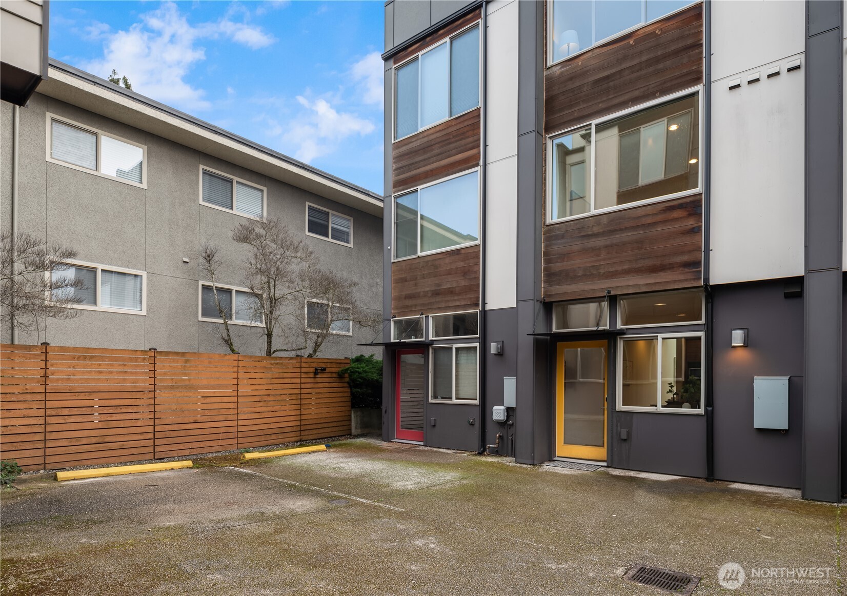 4027 California Avenue SW Unit: B