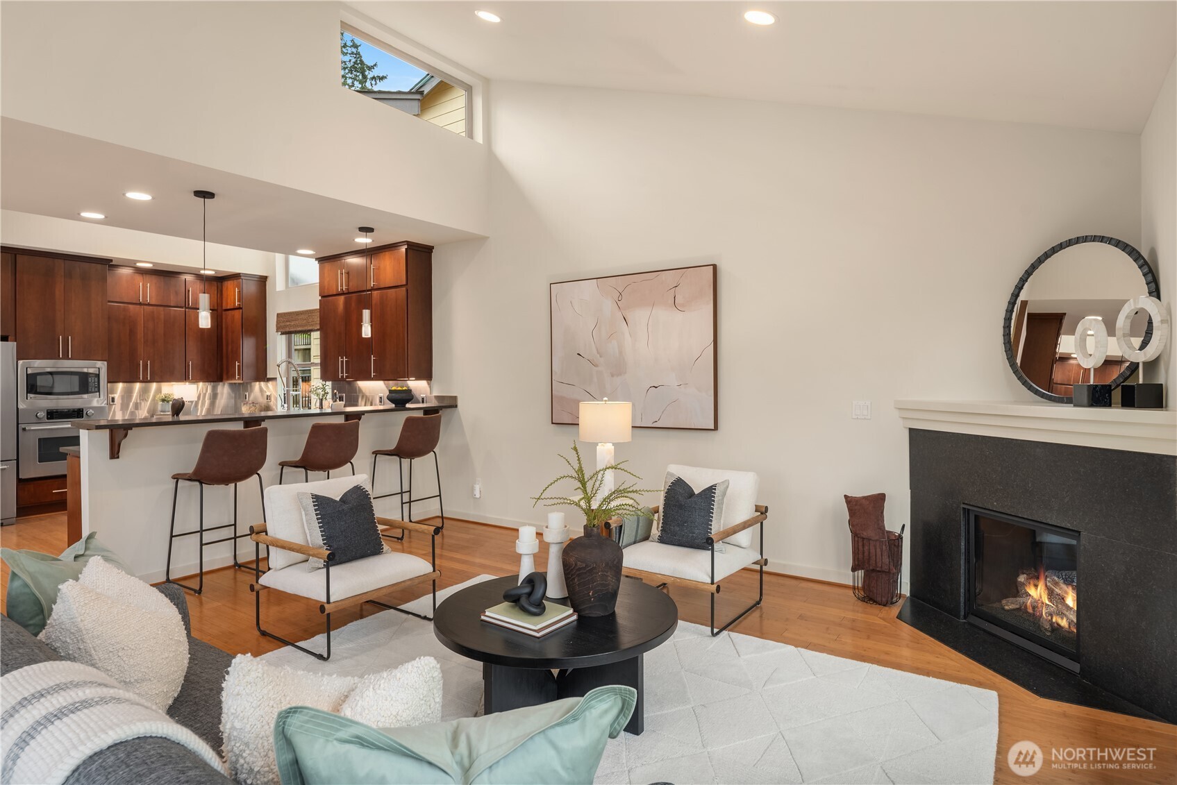 3042 SW Manning Street