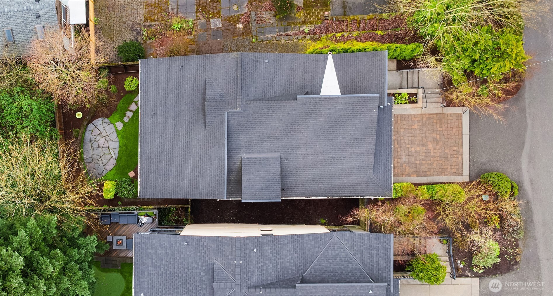 3042 SW Manning Street