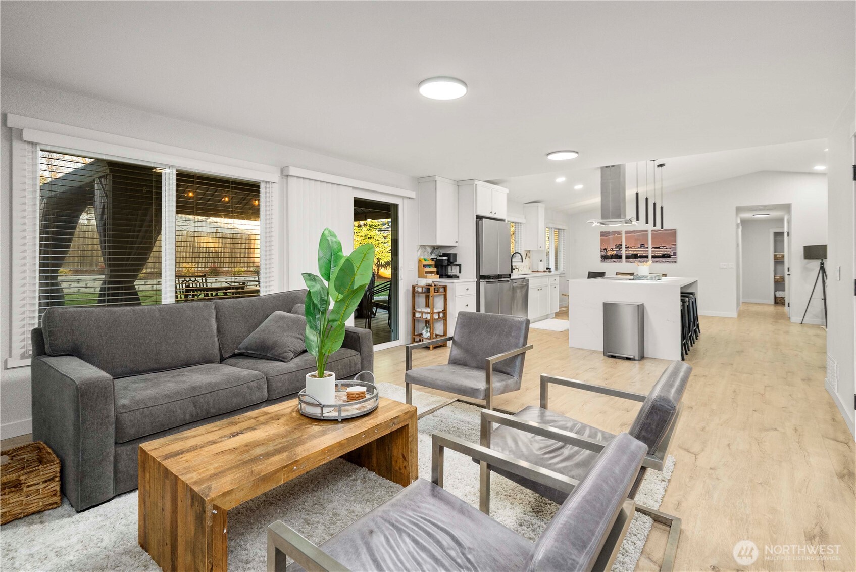 622 S 150th Street
