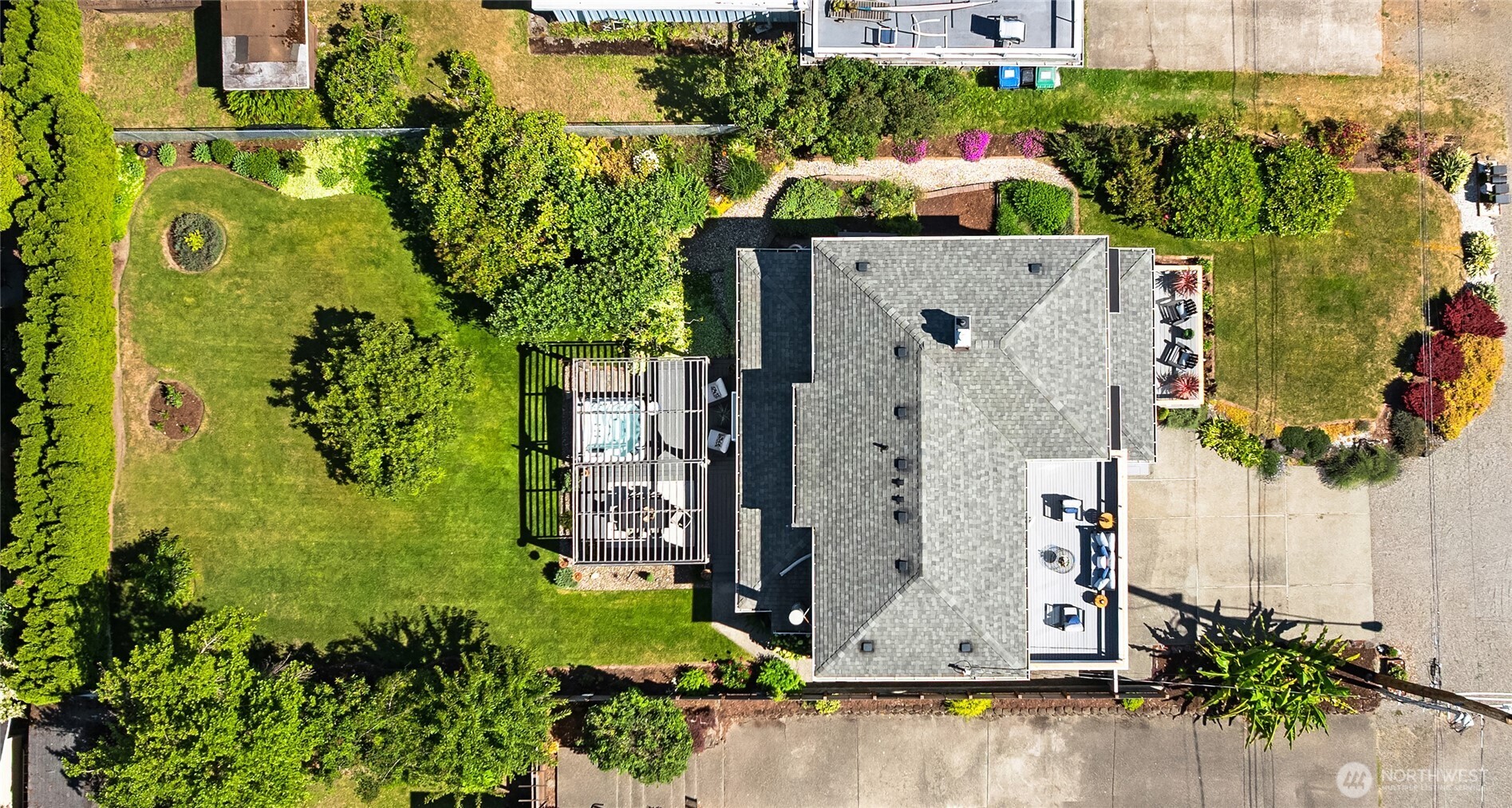 11280 Marine View Drive SW