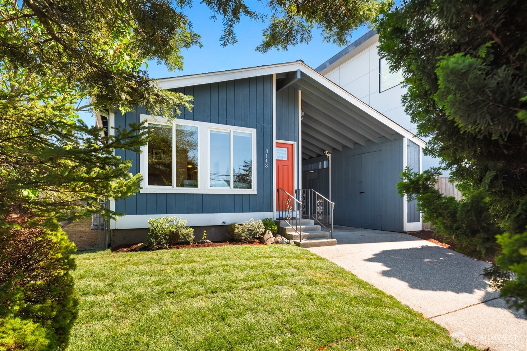 8148 16th Avenue SW
