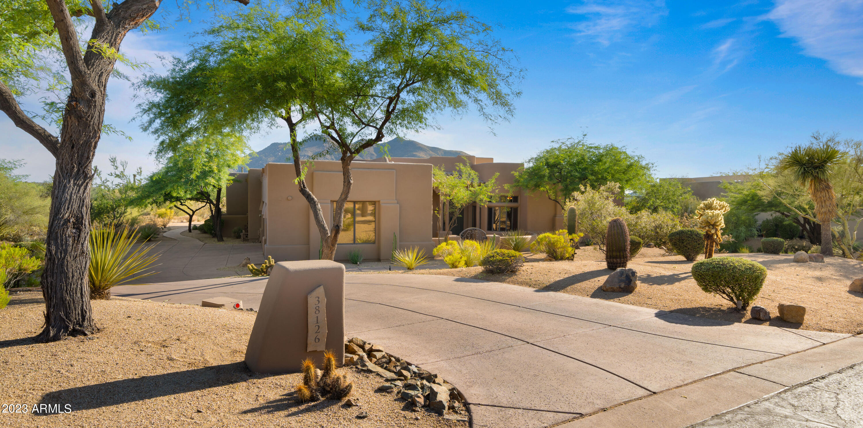 38126 N Tranquil Way