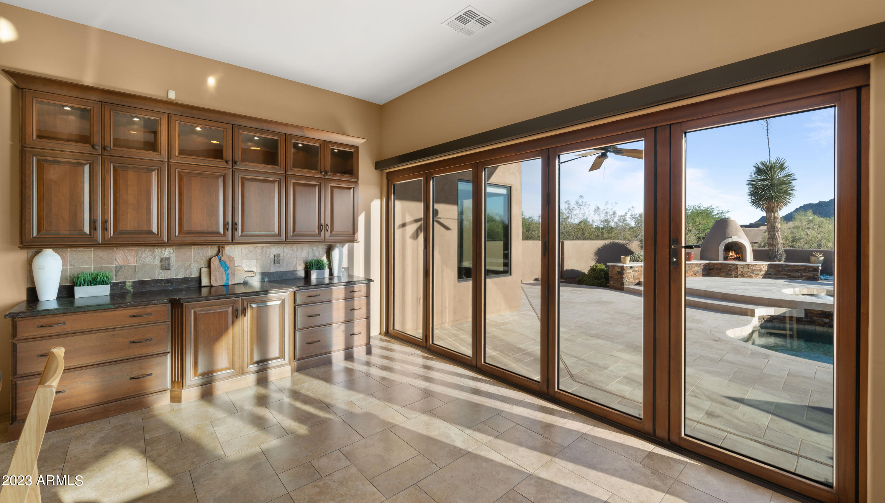 38126 N Tranquil Way