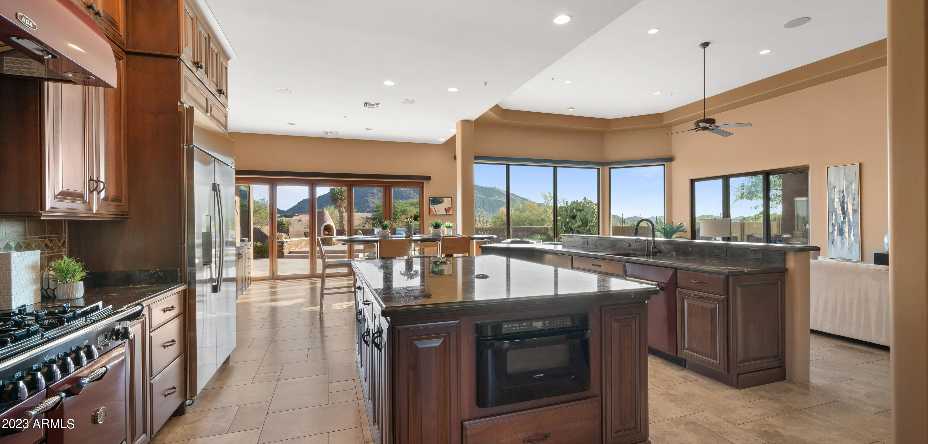 38126 N Tranquil Way