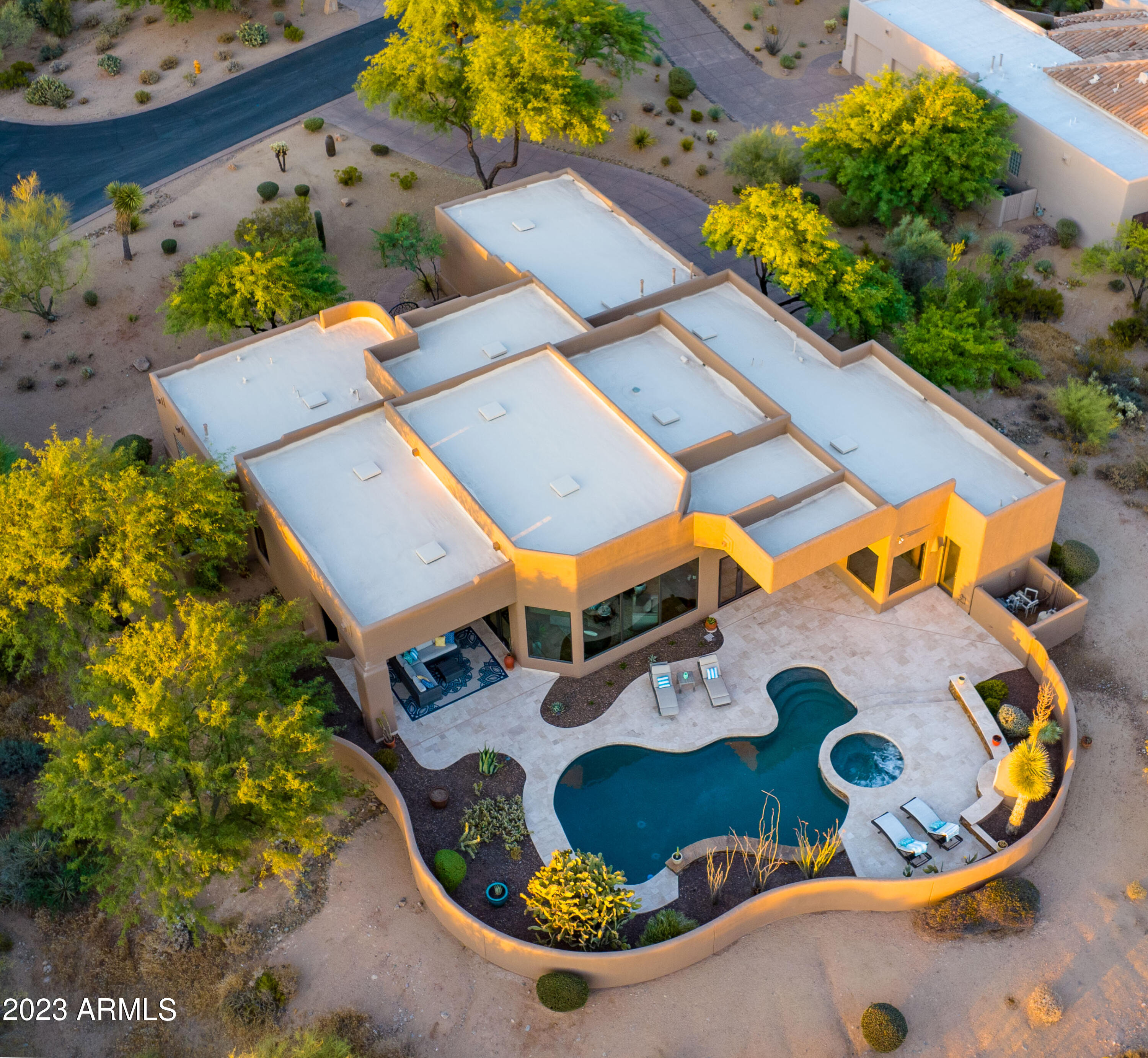 38126 N Tranquil Way