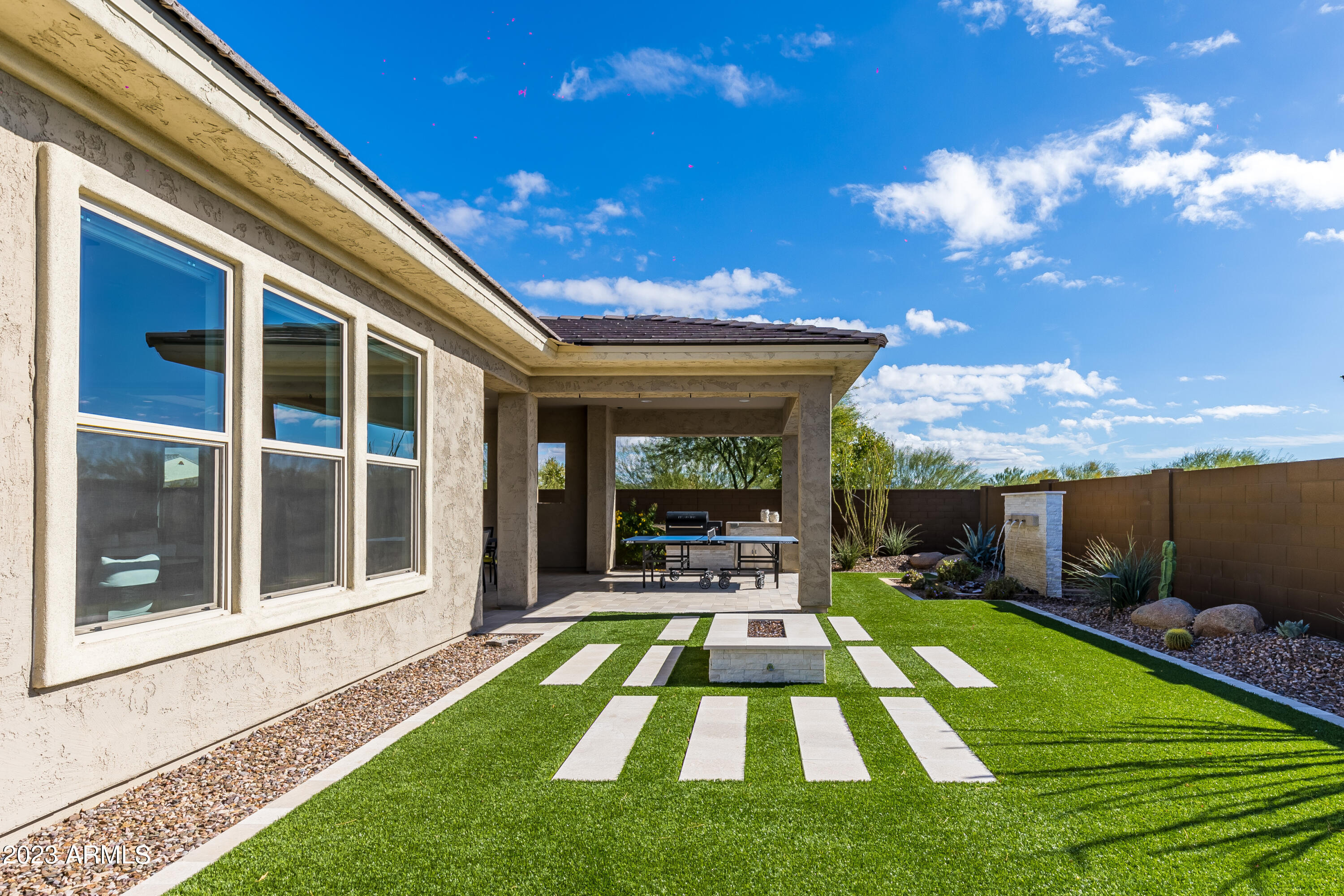 3013 E HERRERA Drive