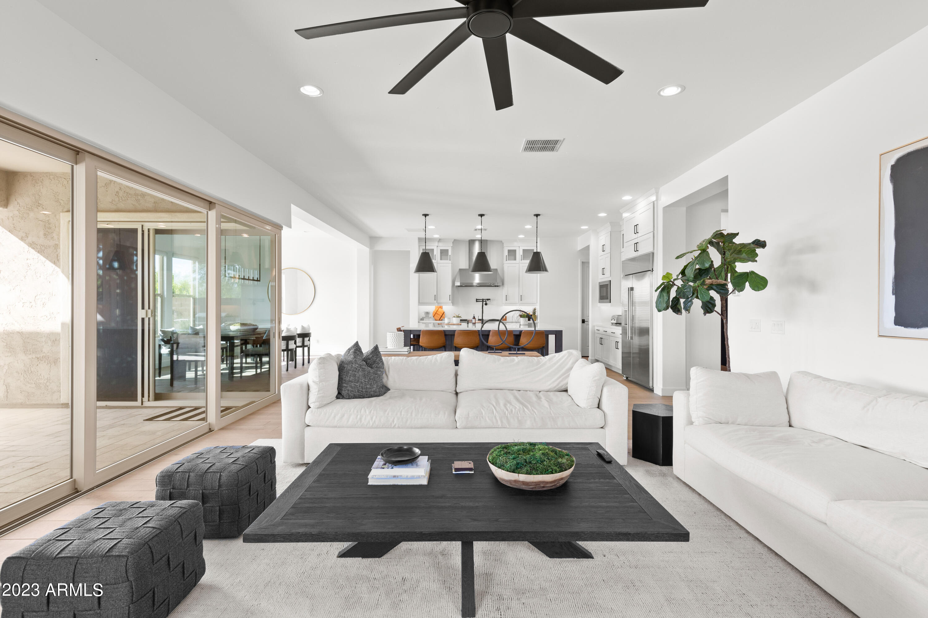 3013 E HERRERA Drive