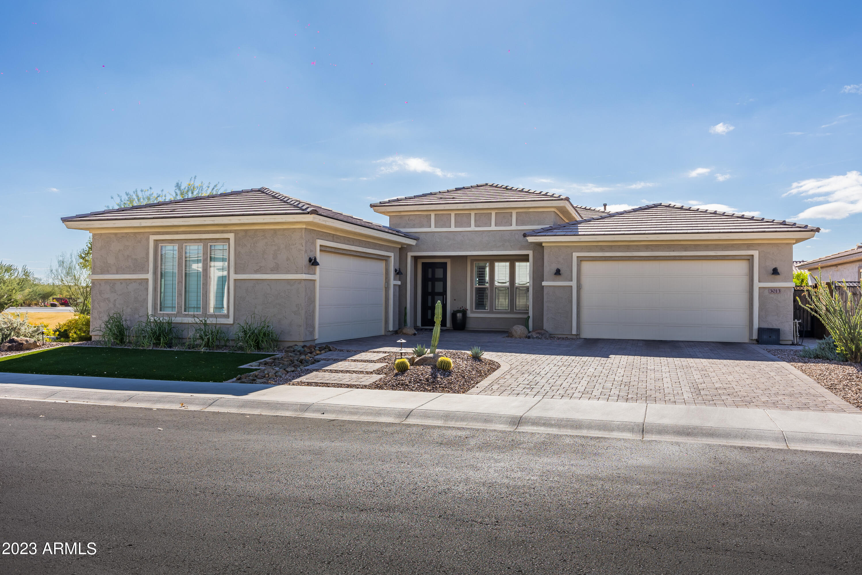 3013 E HERRERA Drive