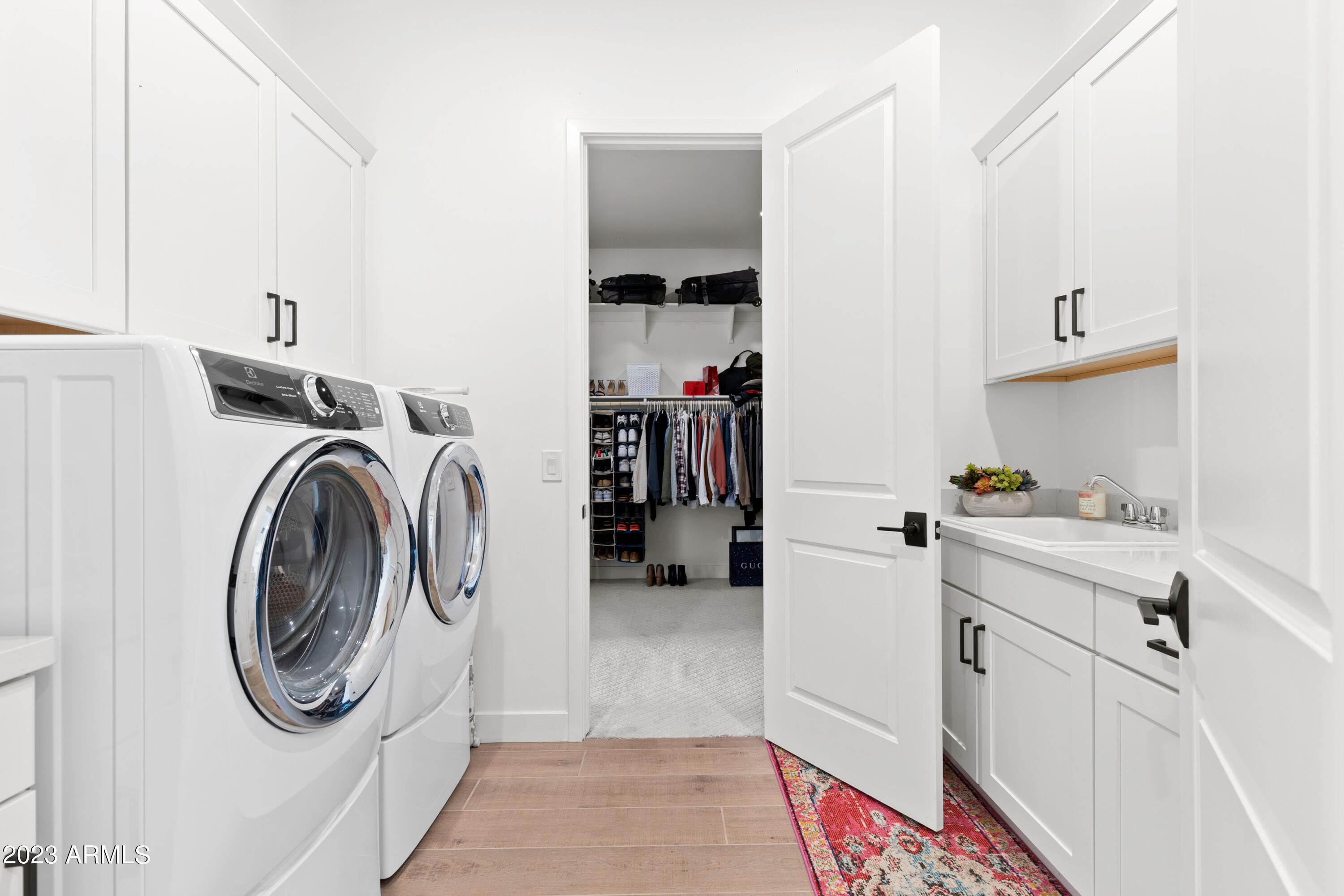 3013 E HERRERA Drive