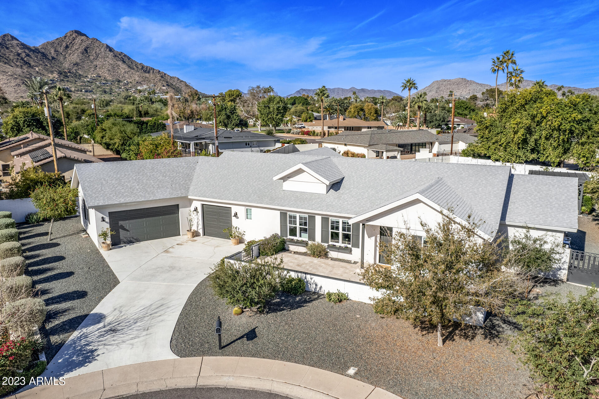 6902 E ORANGE BLOSSOM Drive