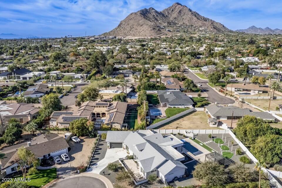 6902 E ORANGE BLOSSOM Drive