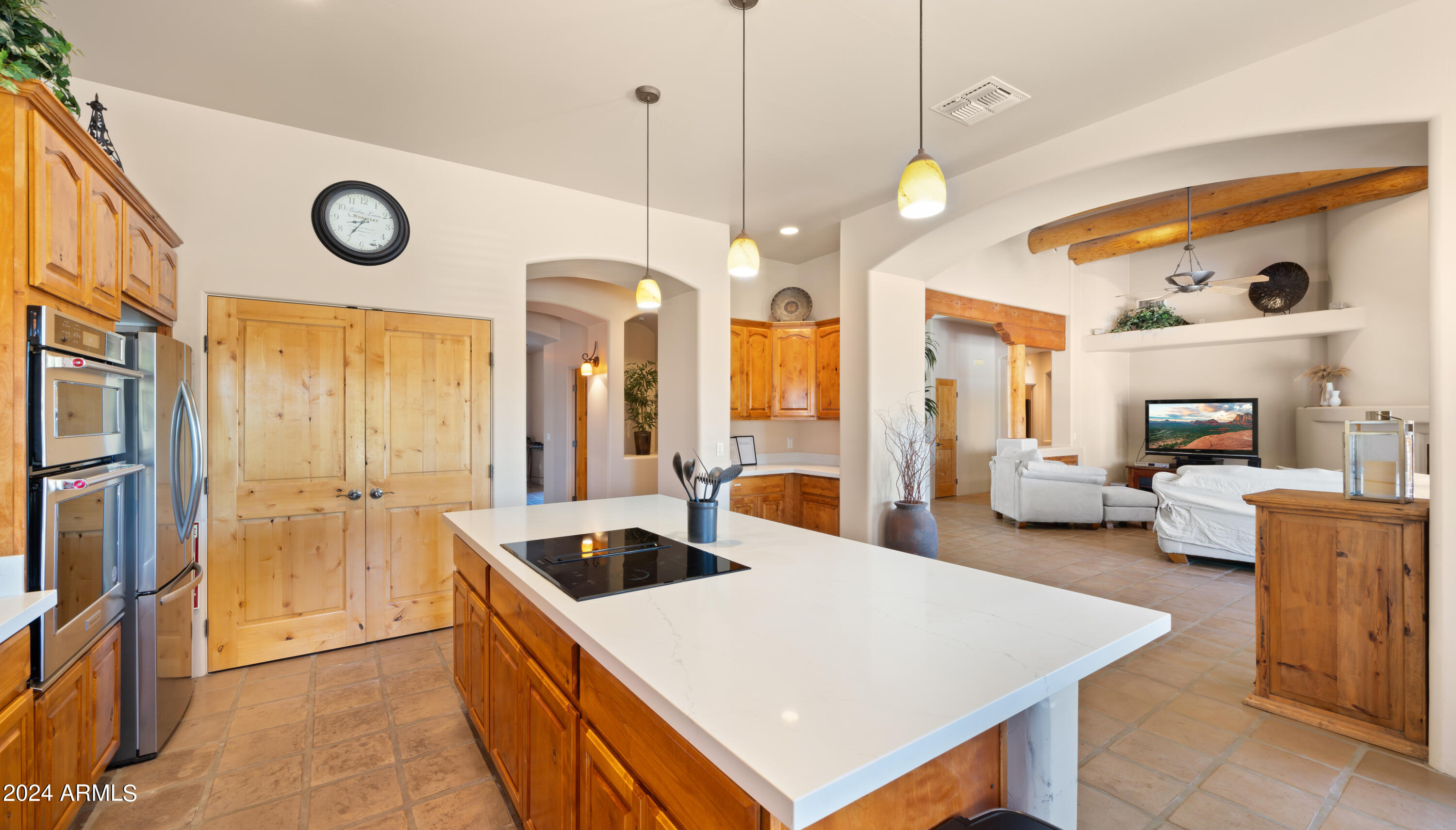 19725 W MEADOWBROOK Avenue