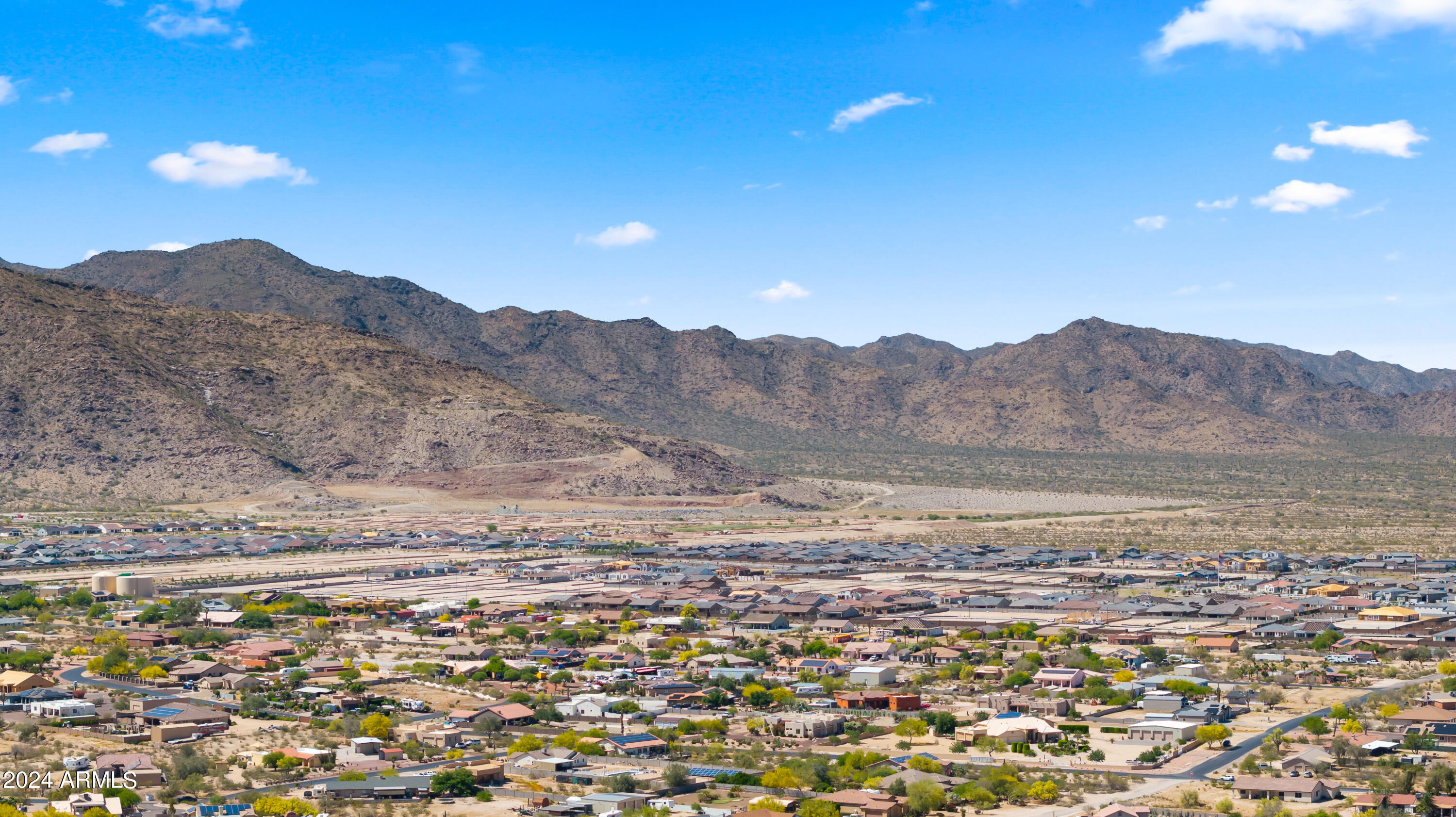 19725 W MEADOWBROOK Avenue