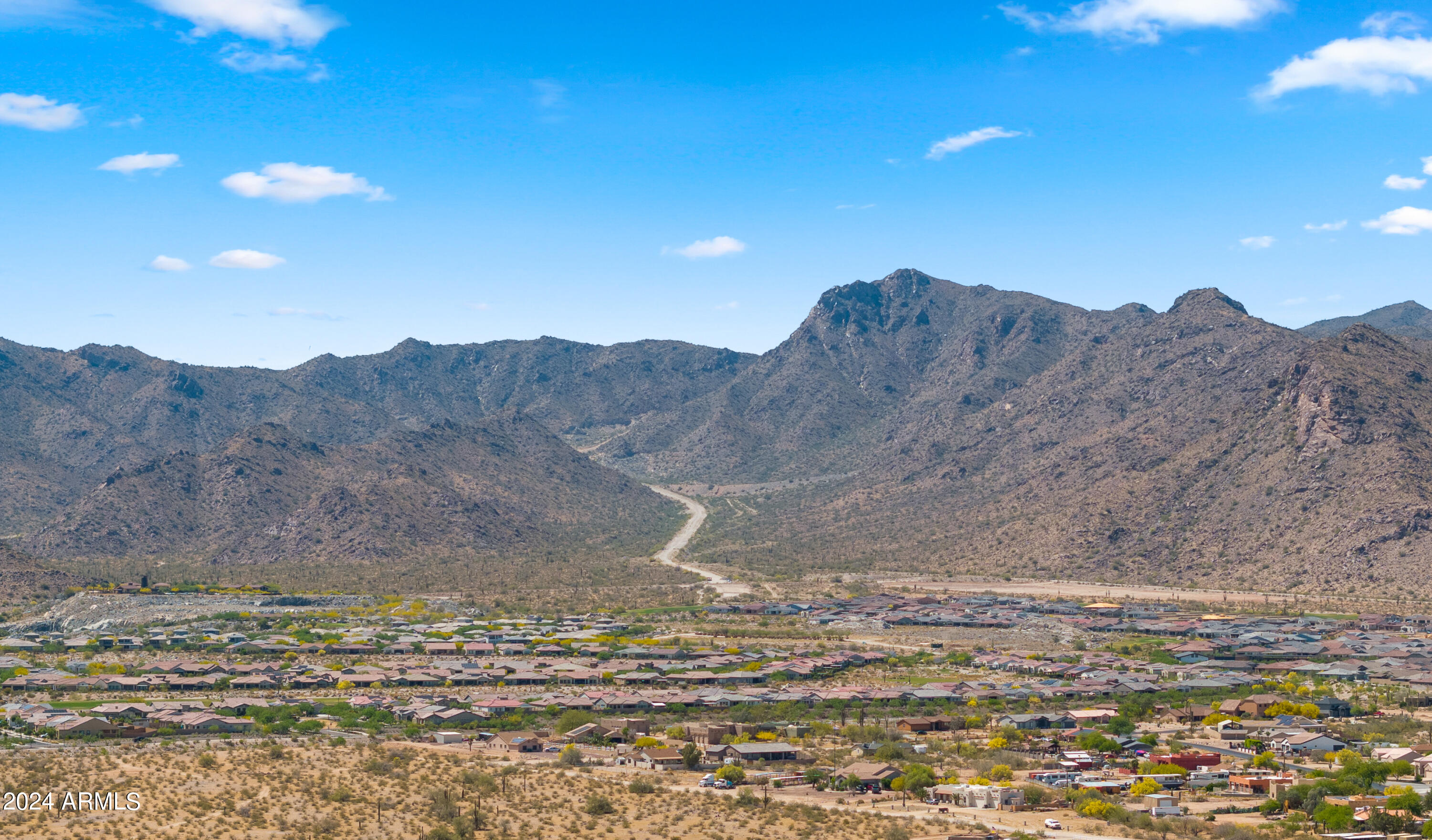 19725 W MEADOWBROOK Avenue