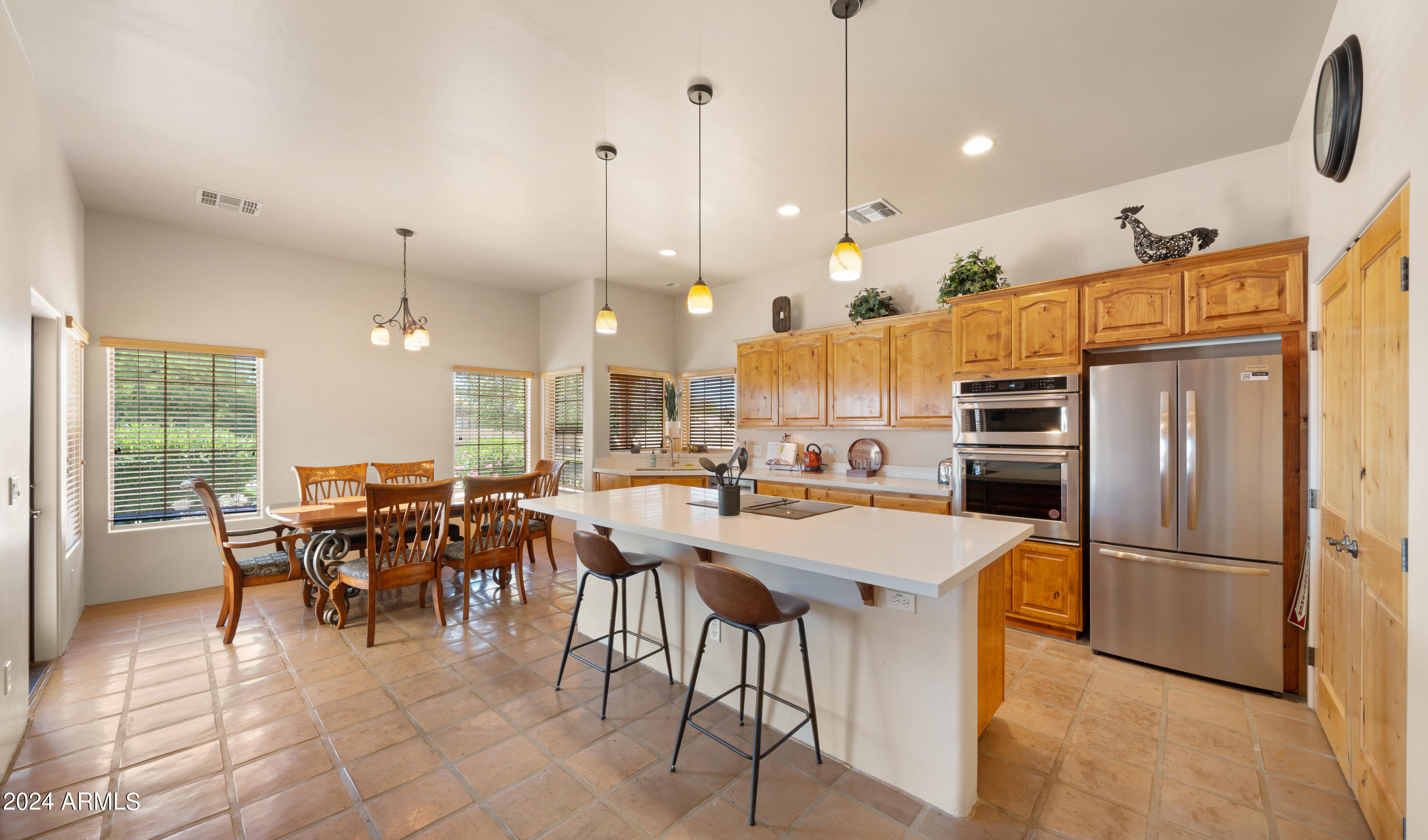 19725 W MEADOWBROOK Avenue