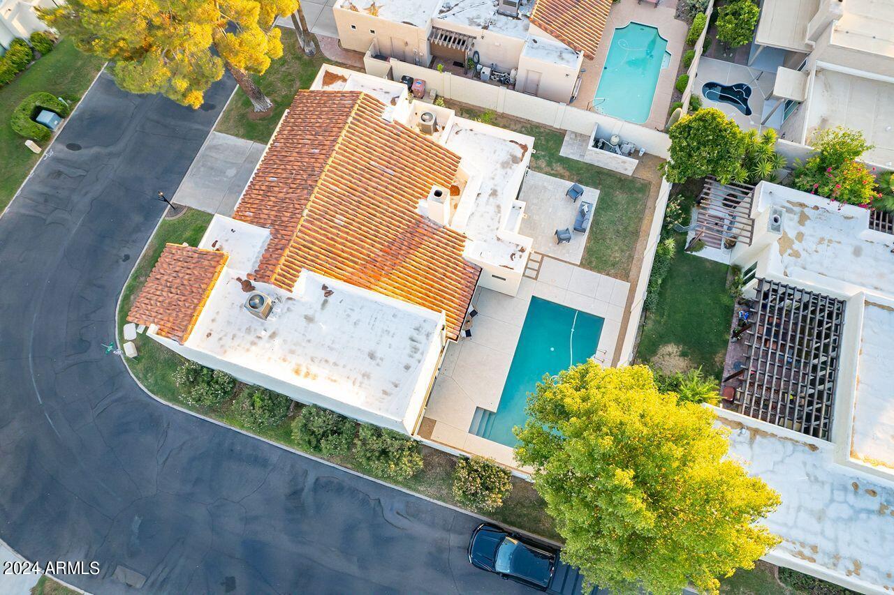 7344 E KEIM Drive