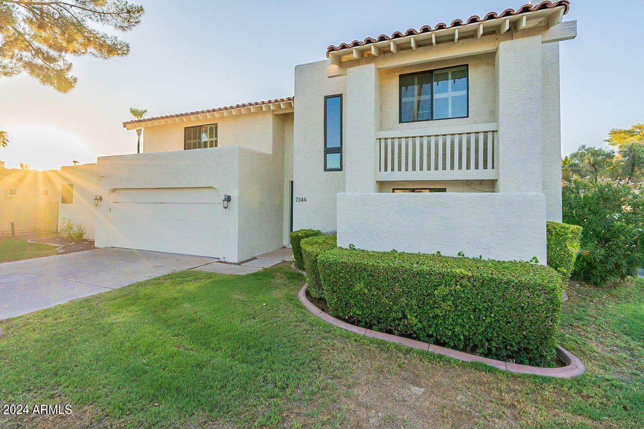 7344 E KEIM Drive