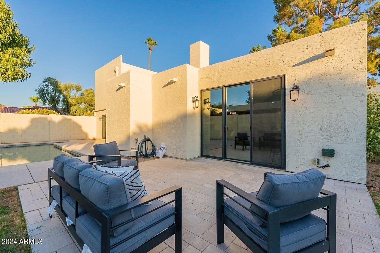 7344 E KEIM Drive