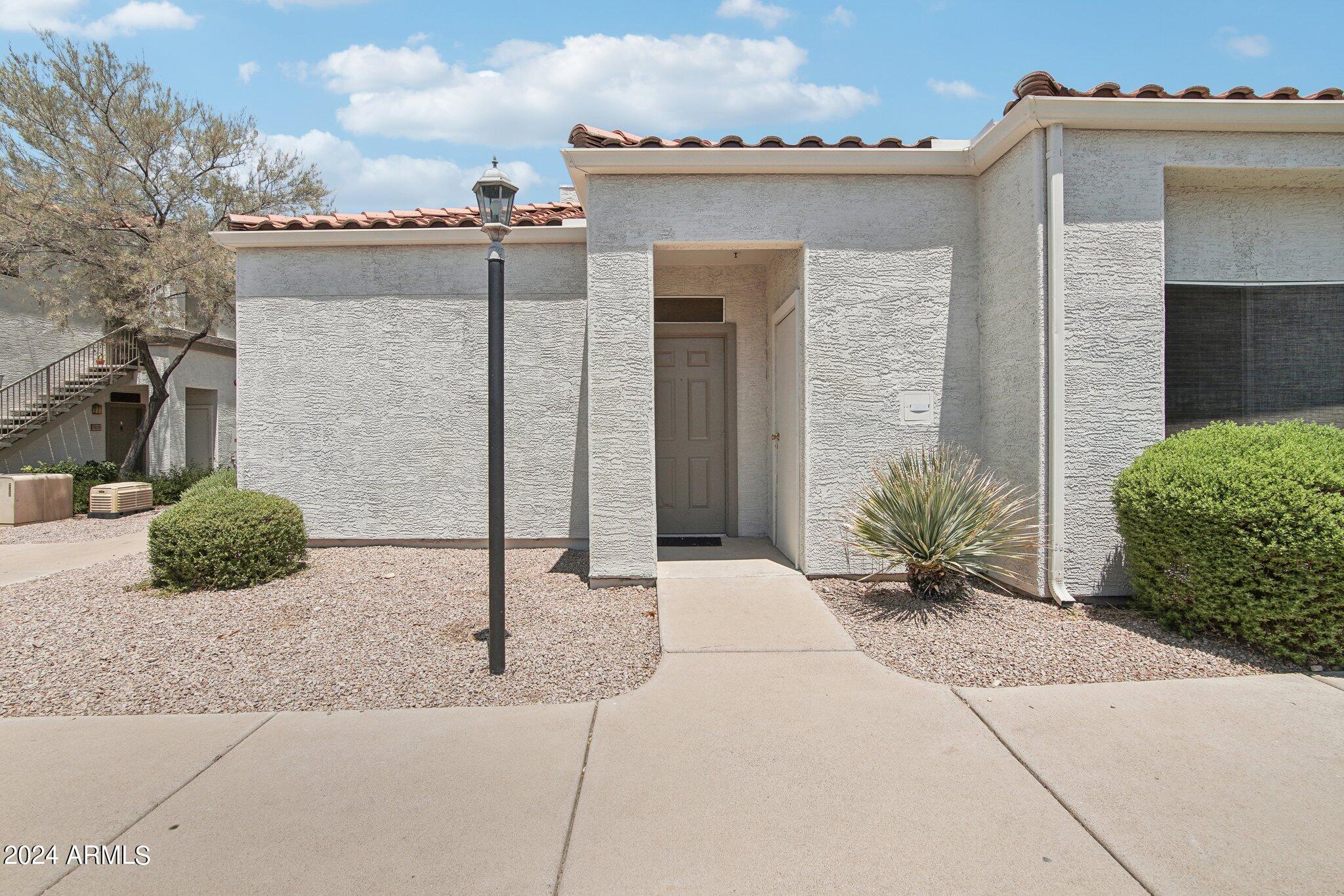 11375 E SAHUARO Drive # 1017