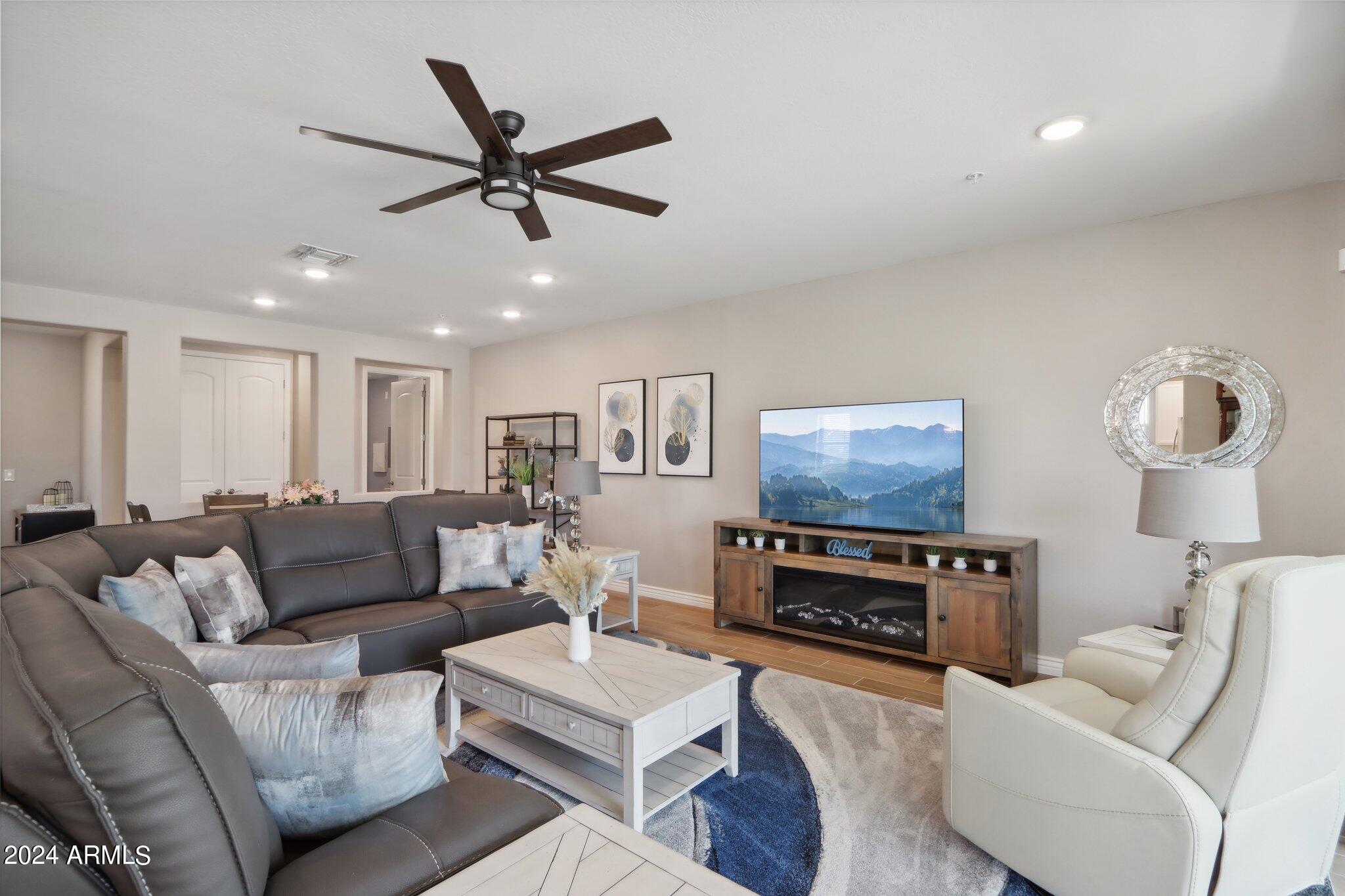 5100 E RANCHO PALOMA Drive # 1052