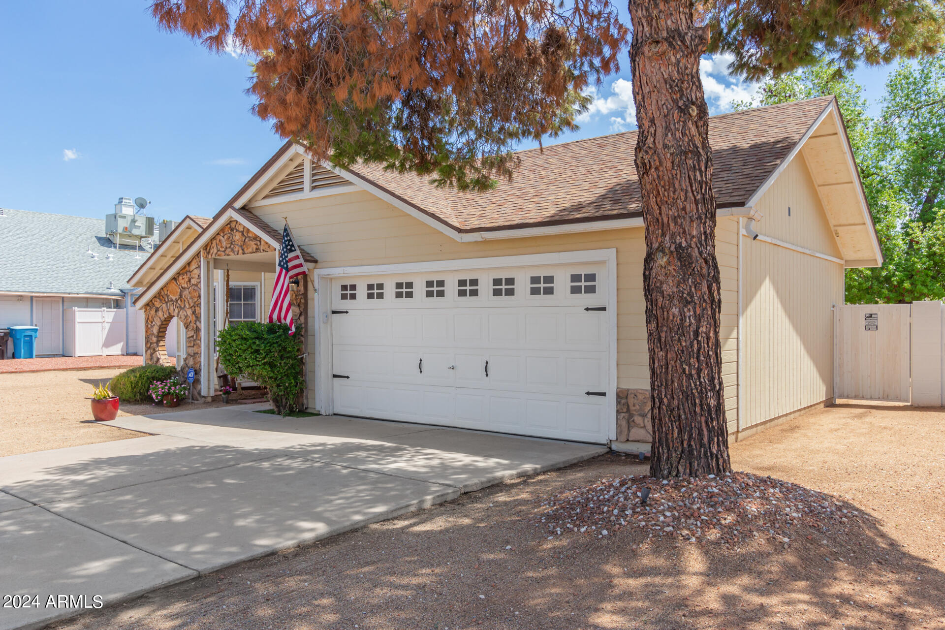 3617 W BEHREND Drive