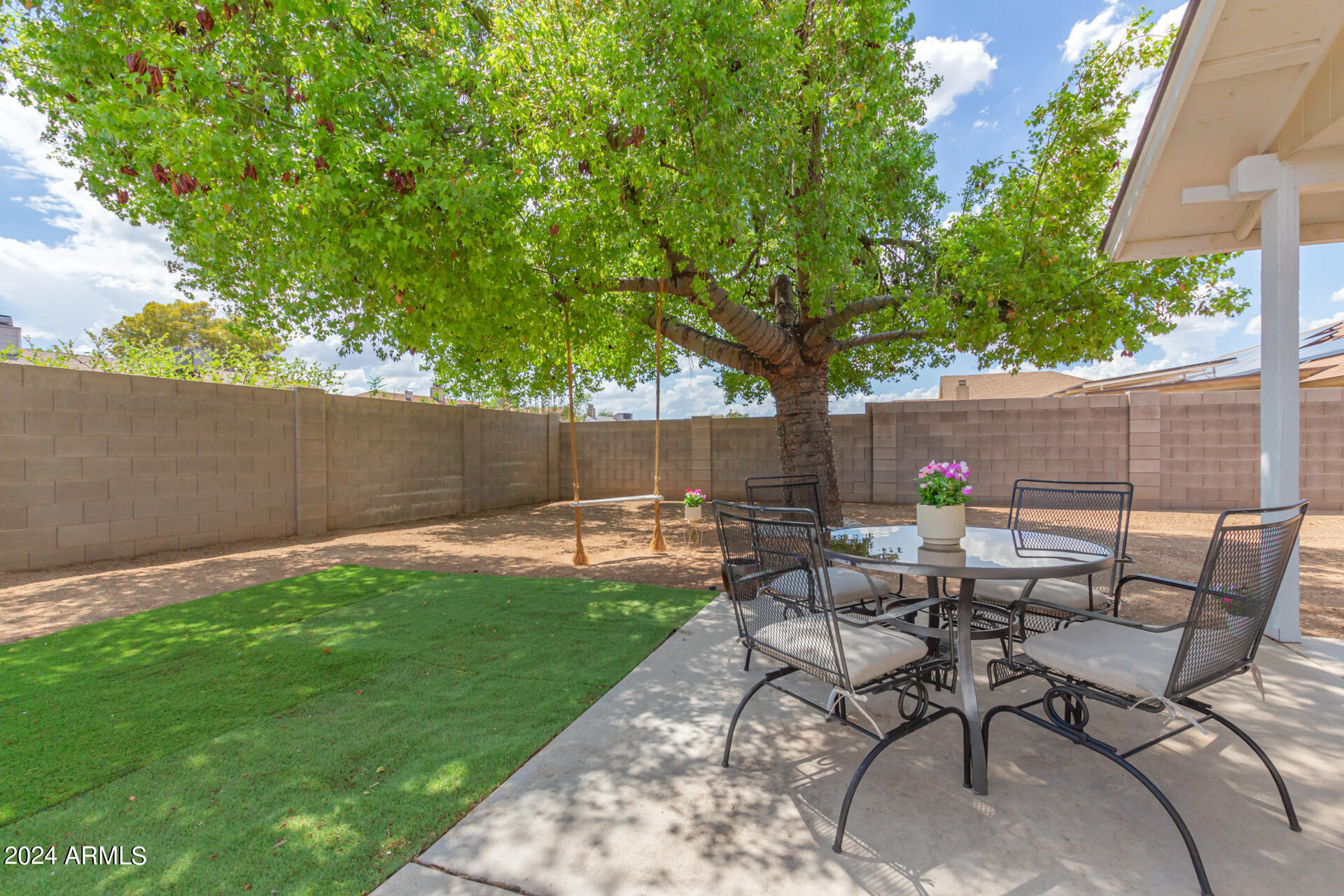 3617 W BEHREND Drive