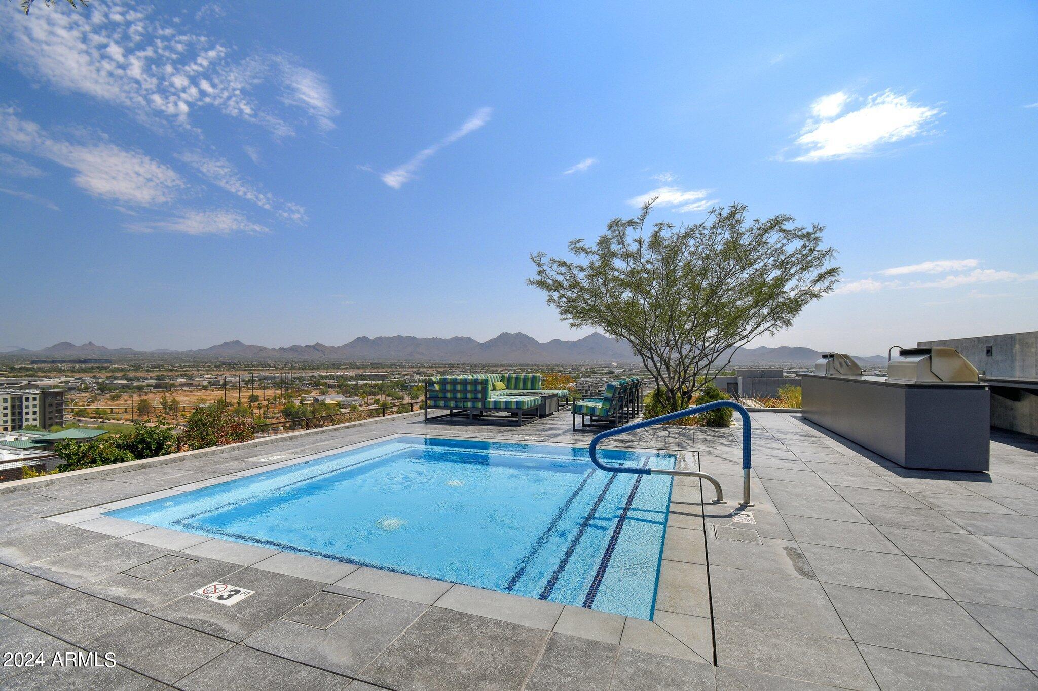 7120 E KIERLAND Boulevard # 1016
