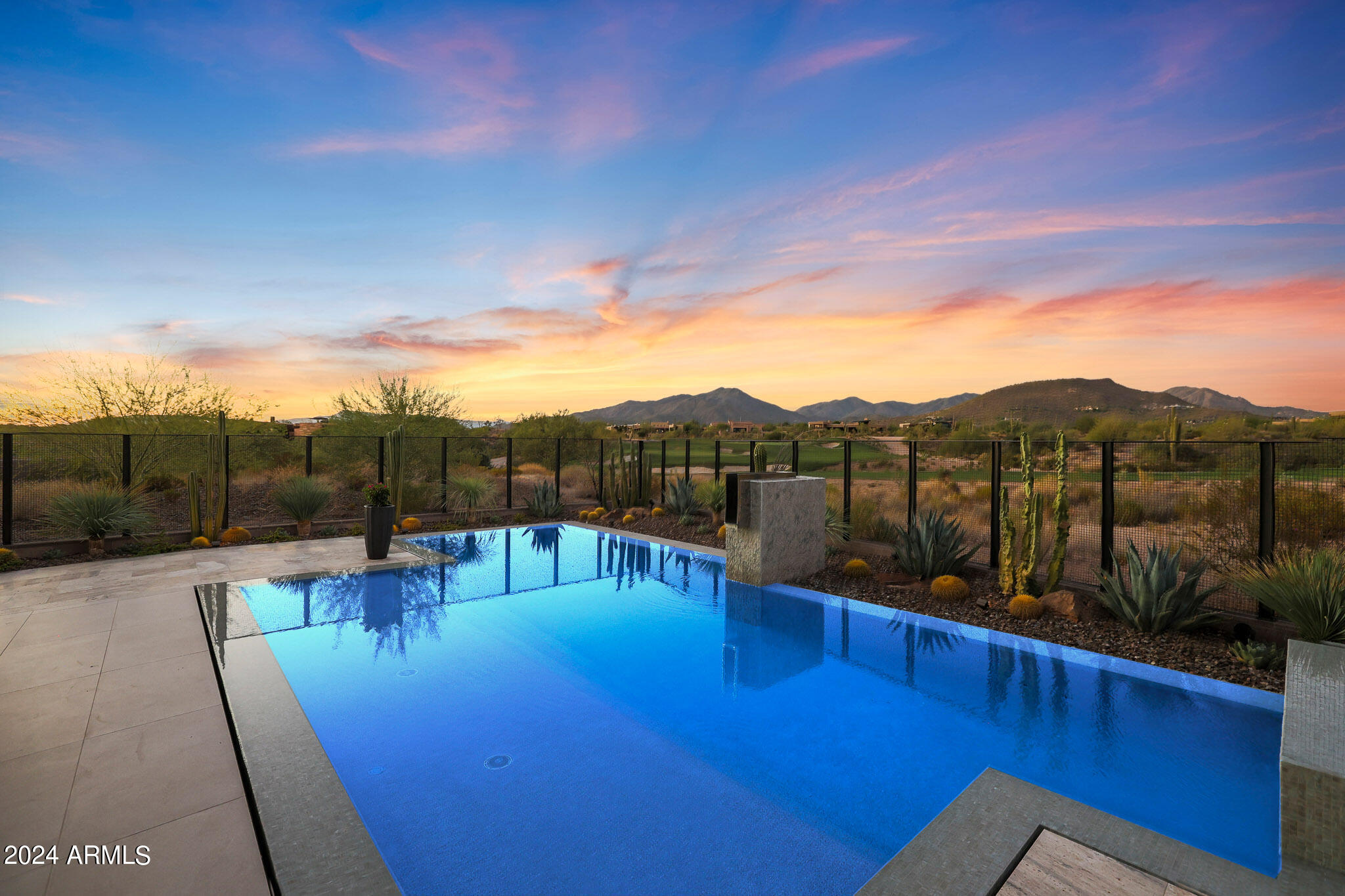 37200 N CAVE CREEK Road # 1017