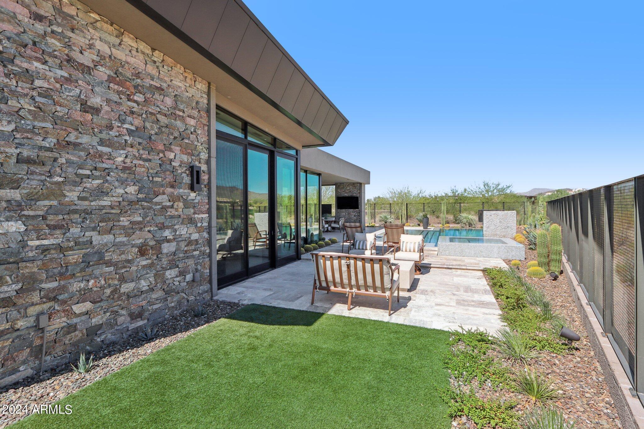 37200 N CAVE CREEK Road # 1017