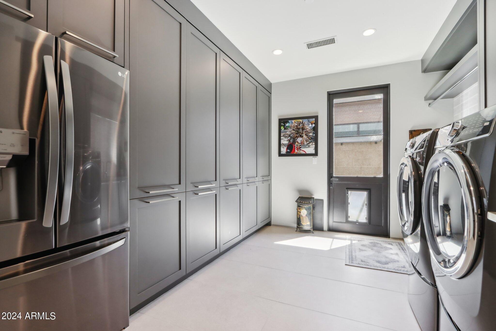 37200 N CAVE CREEK Road # 1017