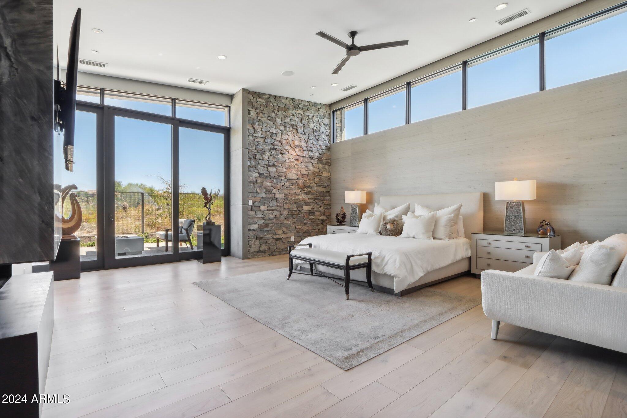 37200 N CAVE CREEK Road # 1017