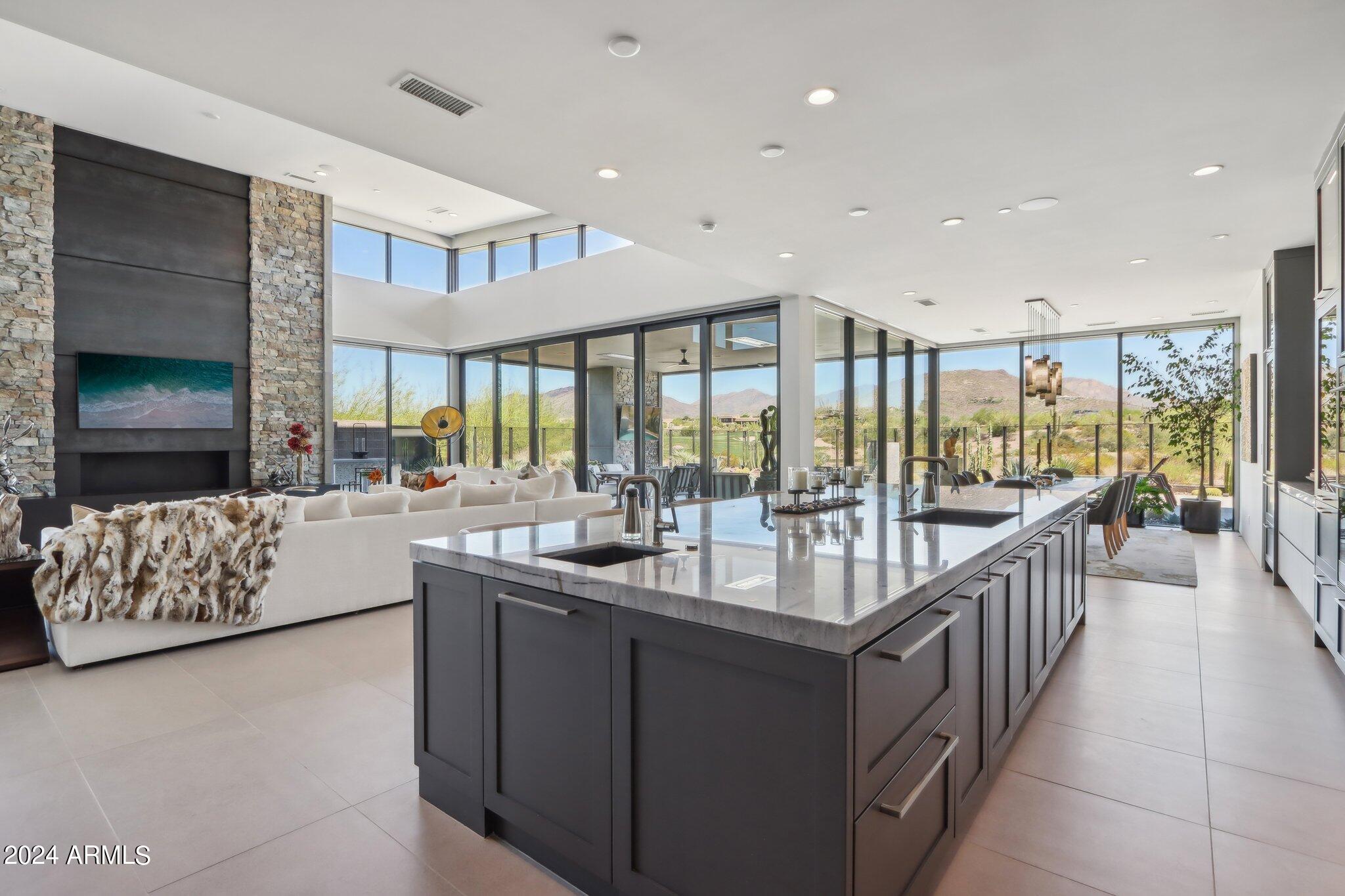 37200 N CAVE CREEK Road # 1017