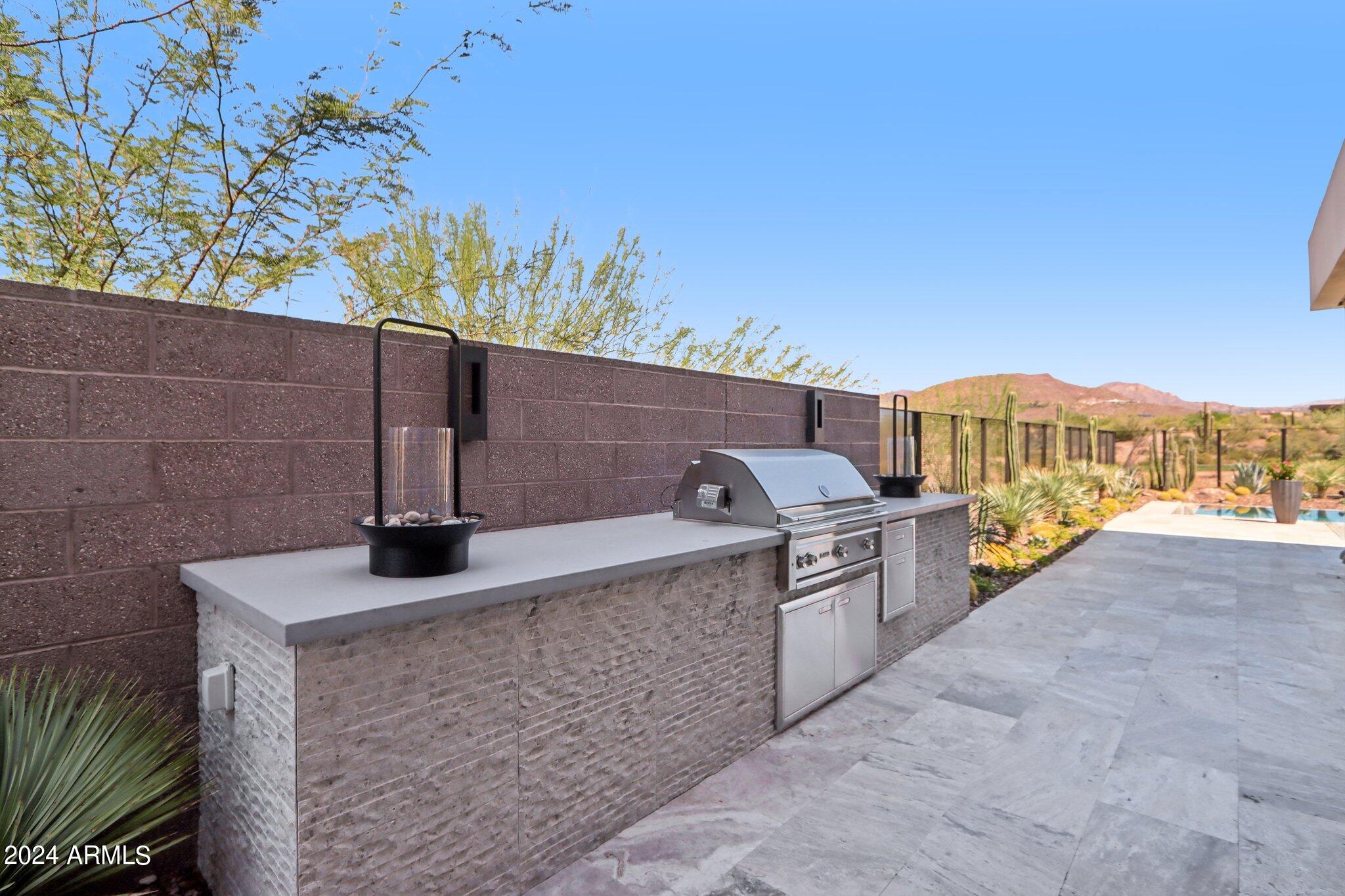 37200 N CAVE CREEK Road # 1017