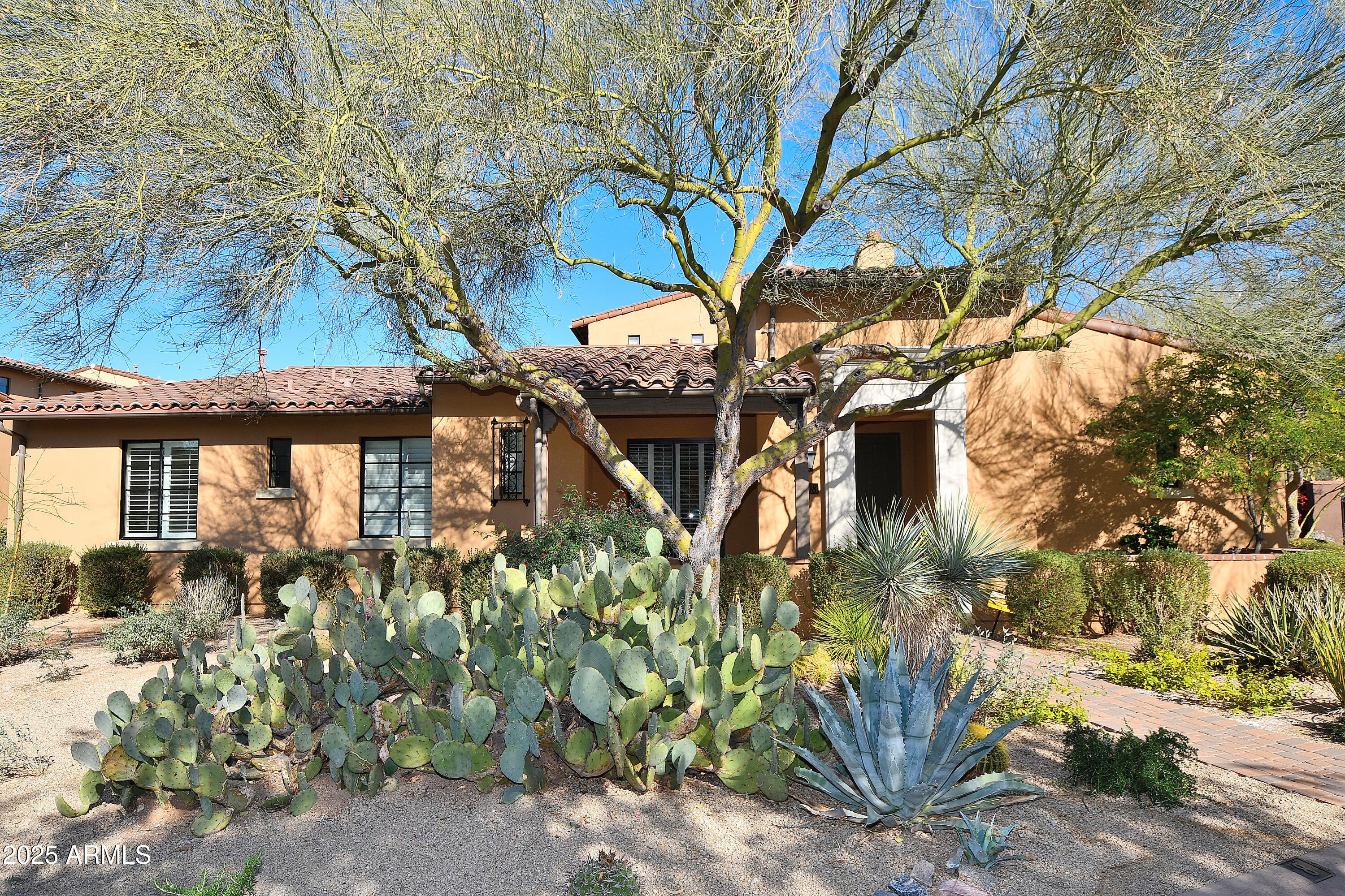 20704 N 90th Place, 1008