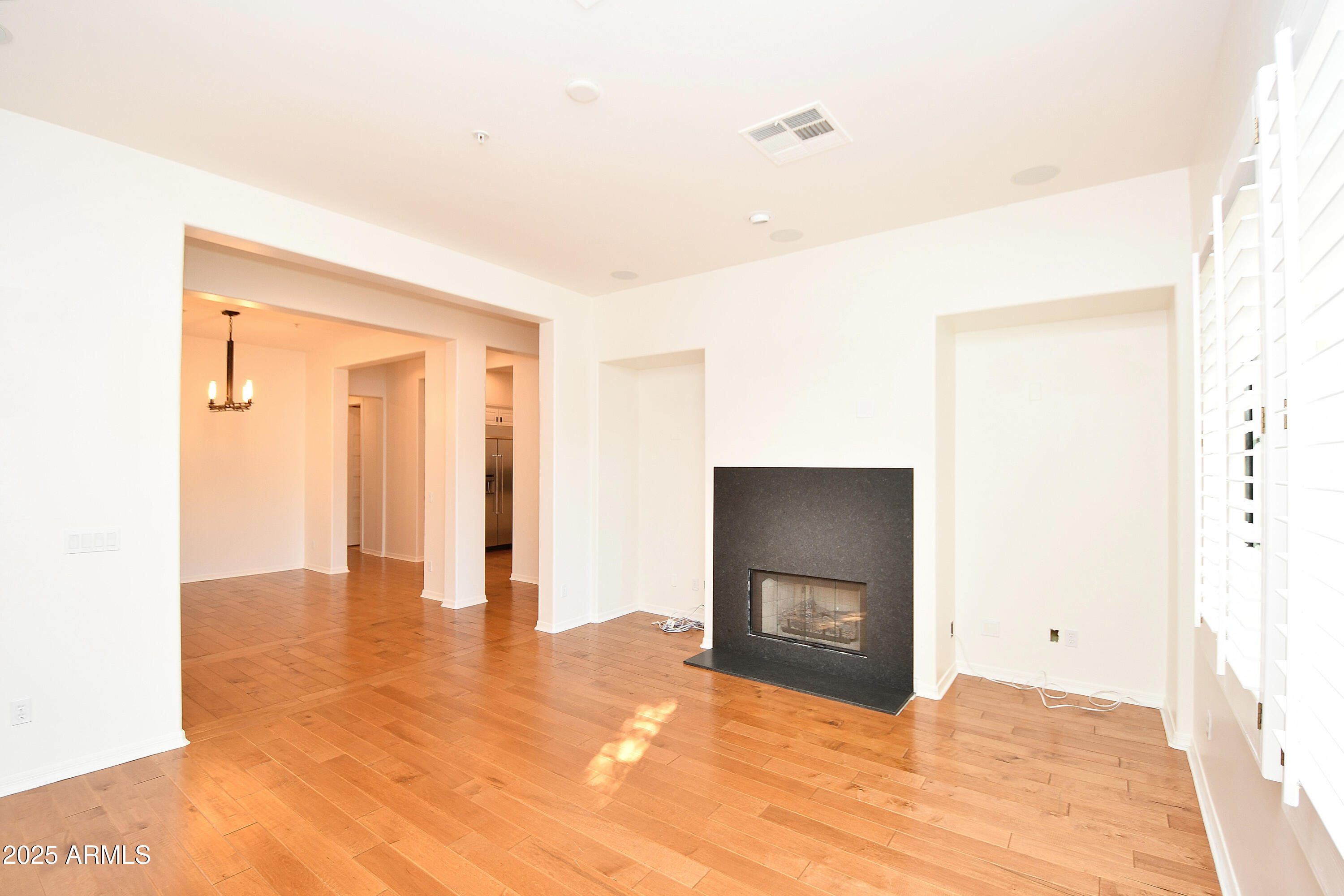 20704 N 90th Place, 1008