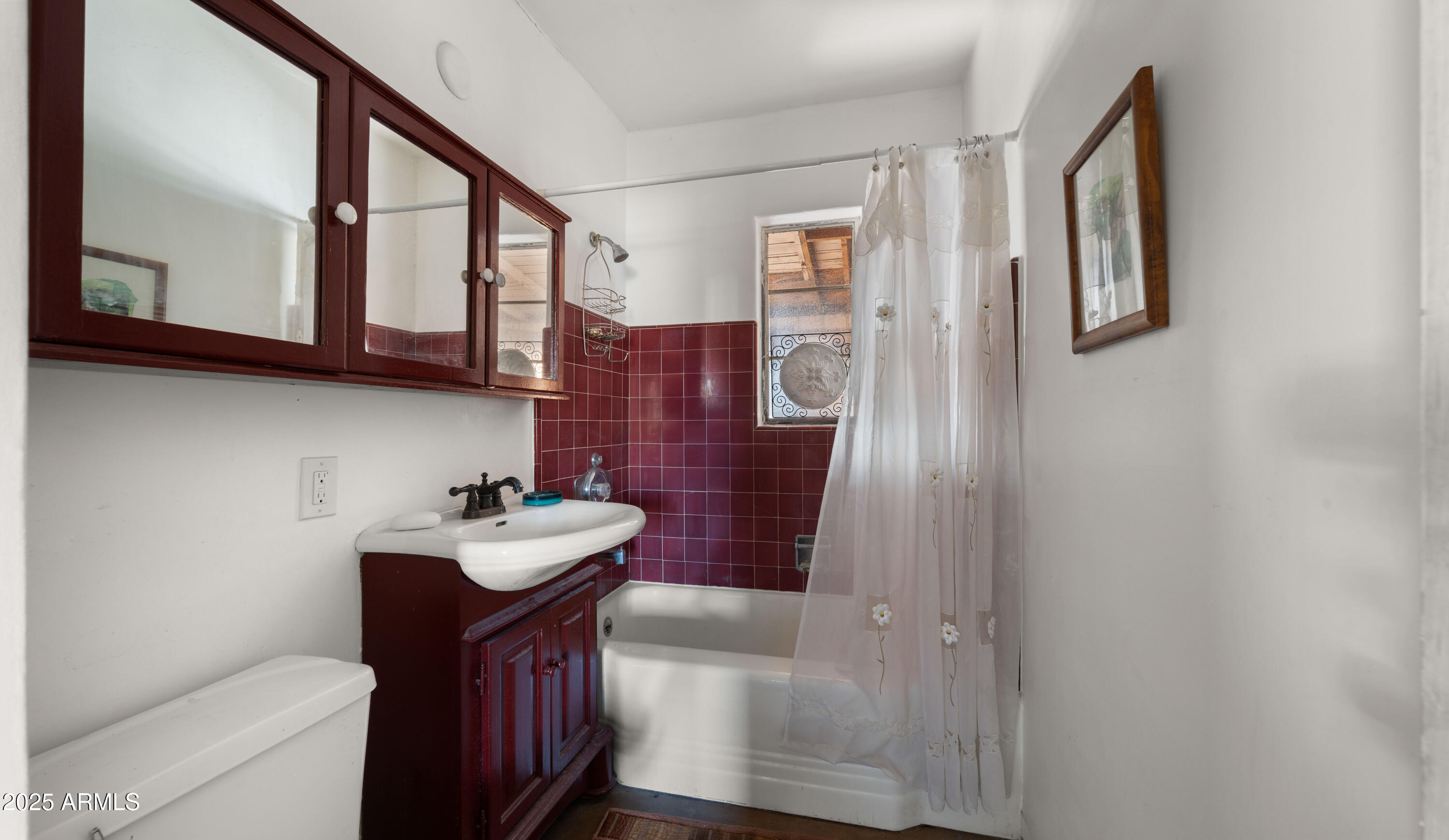 2533 E CHEERY LYNN Road