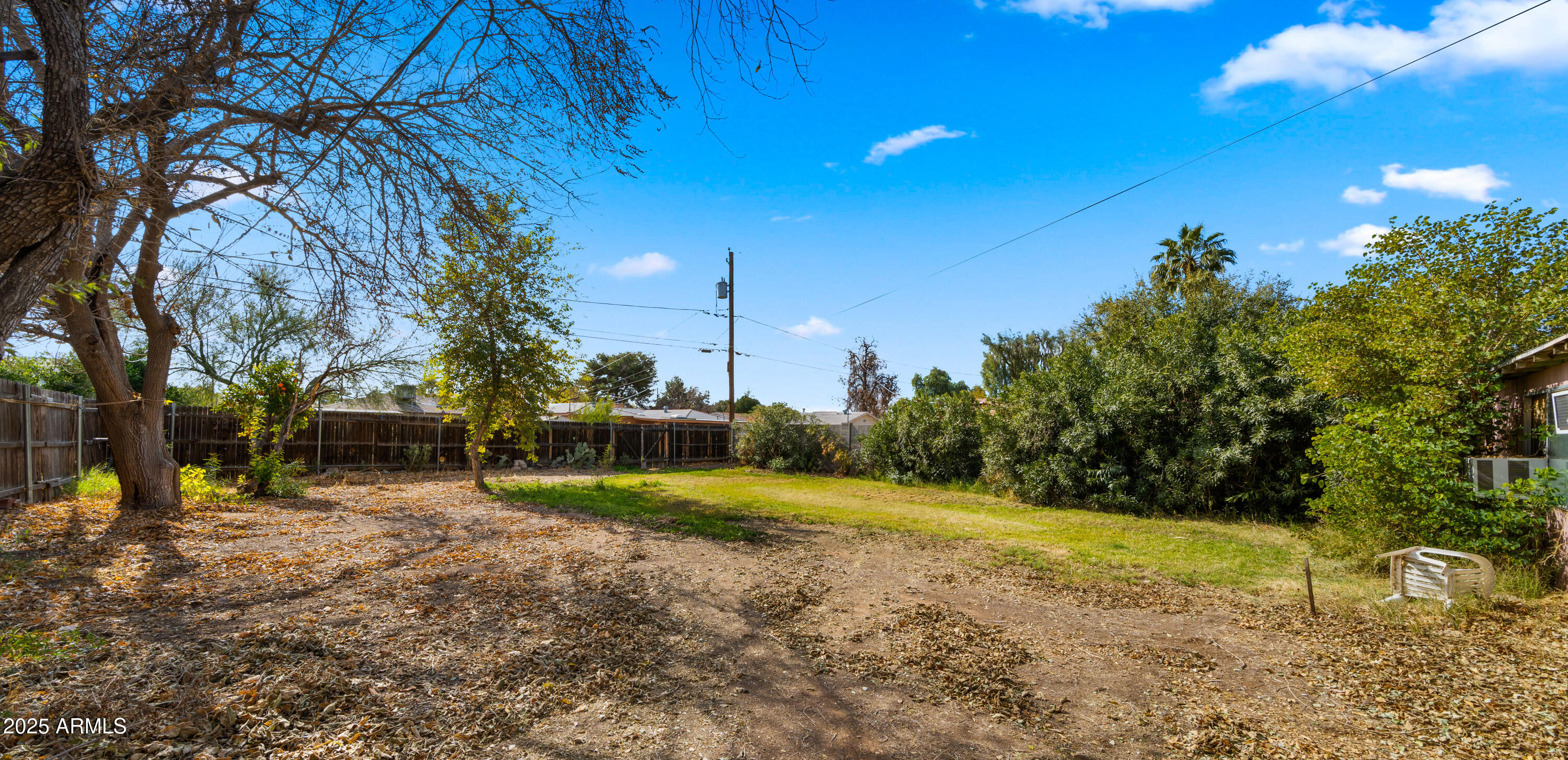 2533 E CHEERY LYNN Road